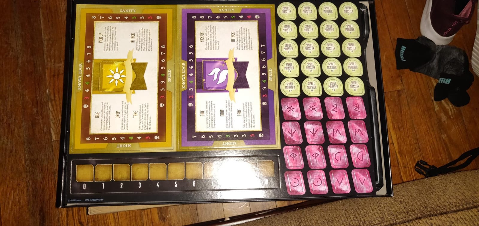 Betrayal Legacy (Board Game, Betrayal at House on The Hill) customer photo 1