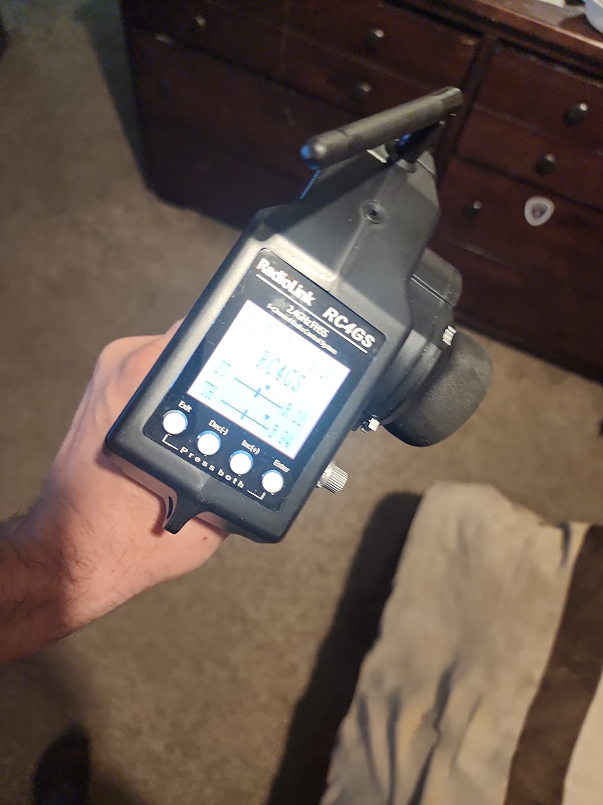 Radiolink RC4GS V3 5CH 2.4G RC Transmitter R6FG Gyro Receiver for Crawler customer photo 1