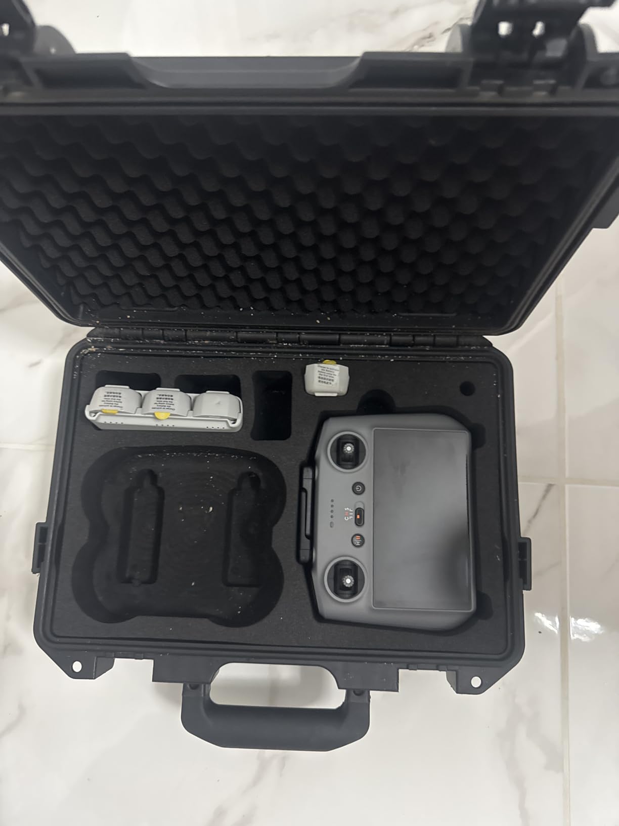 DJI RC 2, Remote Controller with Next-Gen Processor, 20km O4 Transmission, 5.5-inch FHD Screen, 2T4R Antennas, Smart Controller for Drones, Light and Compact customer photo 2
