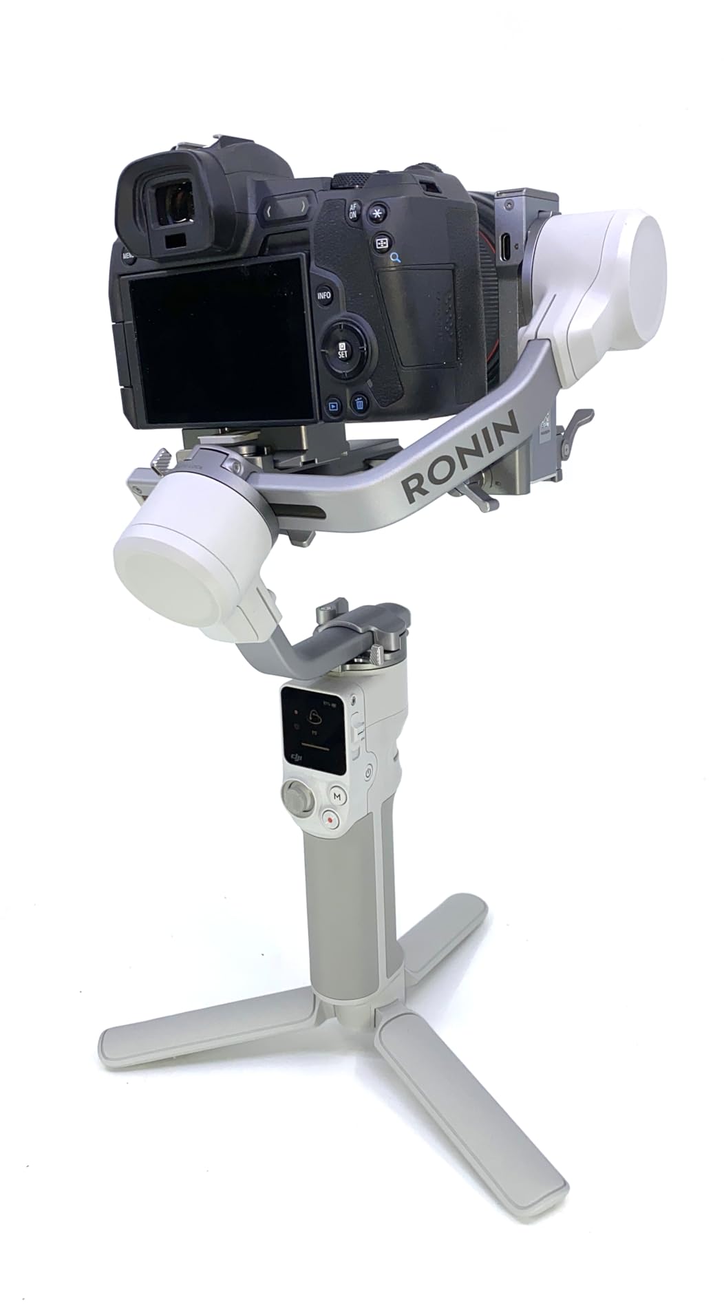 DJI RS 4 Mini, Gimbal Stabilizer for Camera, Canon/Sony/Nikon/Fujifilm | 3rd-Gen Native Vertical Shooting, 2nd-Gen Automated Axis Locks, Teflon Enhanced Balancing customer photo 2