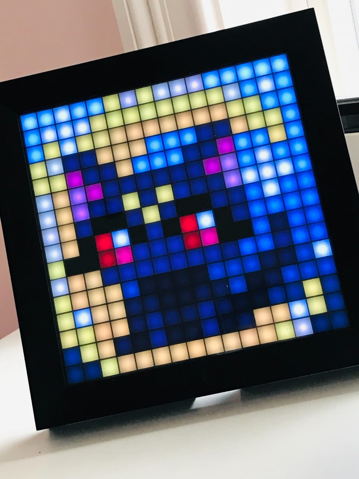 Divoom Pixoo - Pixel Art Digital Picture Frame with 16x16 LED Display APP Control - Cool Animation Frame Wall/Desk Mount for Gaming Room & Bedside Table -Black customer photo 1