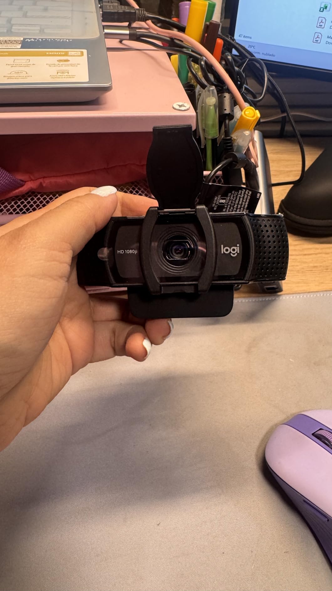 Logitech C920S HD Pro Webcam Full 1080p/30fps Video Calling Clear Stereo | 30fps video calling, clear stereo audio, light correction, works with Skype, Zoom, FaceTime, Hangouts, PC, Mac, laptop customer photo 1