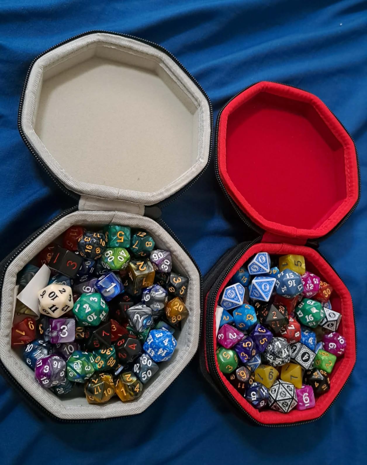 GEEKON Protective Padded Dice Case & Integrated Felt Dice Tray for Board Games, Tabletop Games and RPGs - Holds & Protects Over 75 Dice! Perfect for Game Night! (Red) customer photo 2