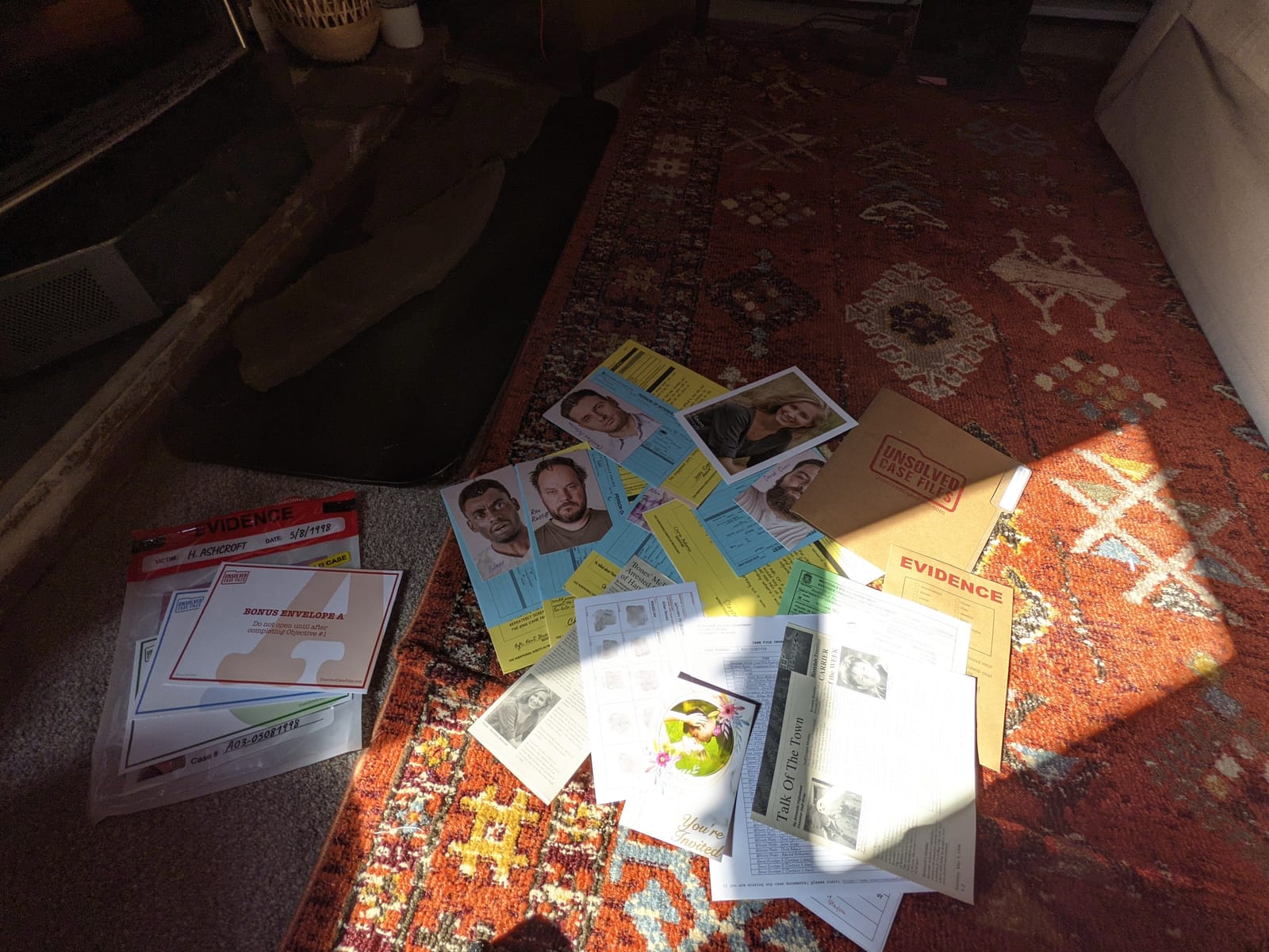 Unsolved Case Files | Ashcroft, Harmony - Cold Case Murder Mystery Game - Can You Solve The Crime? Who Killed Harmony? For Ages 14 and up customer photo 1