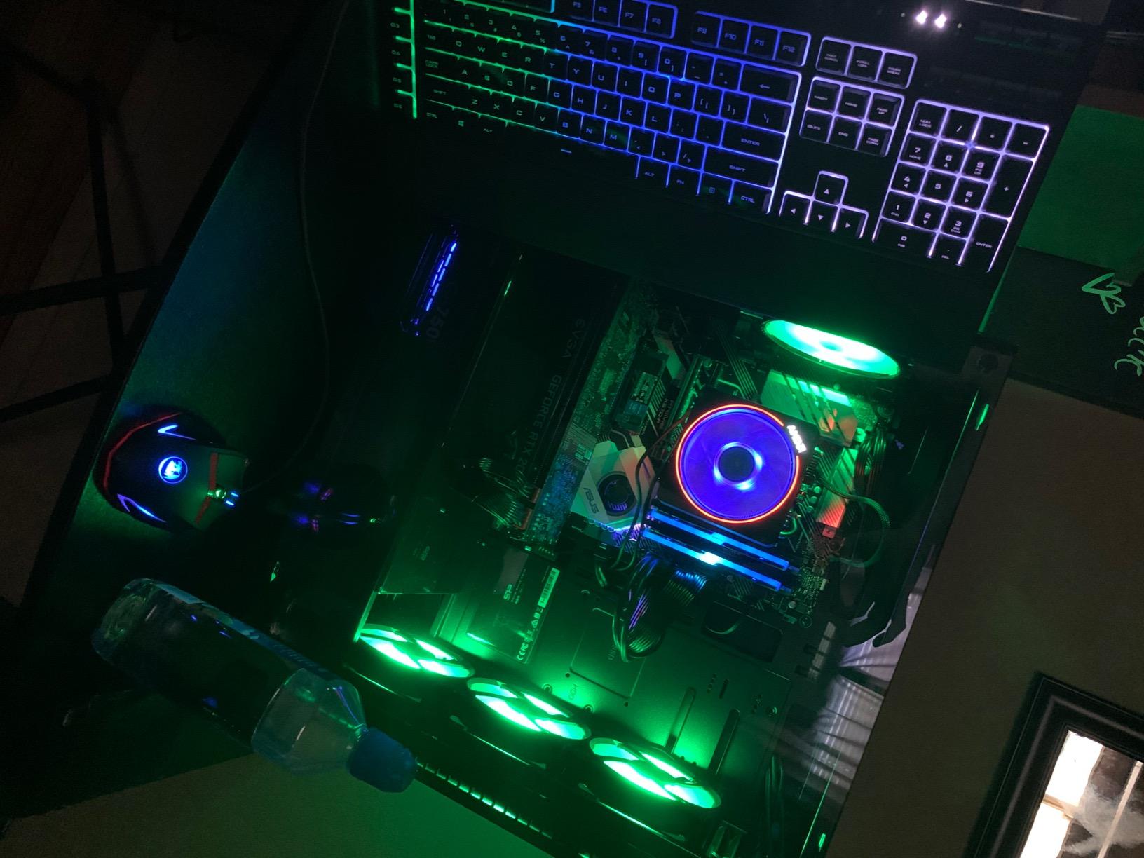 FSP E-ATX Mid Tower PC Gaming Case | 2 Tempered Glass Panels, 4 Addressable RGB Fans, for ASUS & MSI Motherboard Sync (CMT520 Plus) customer photo 1