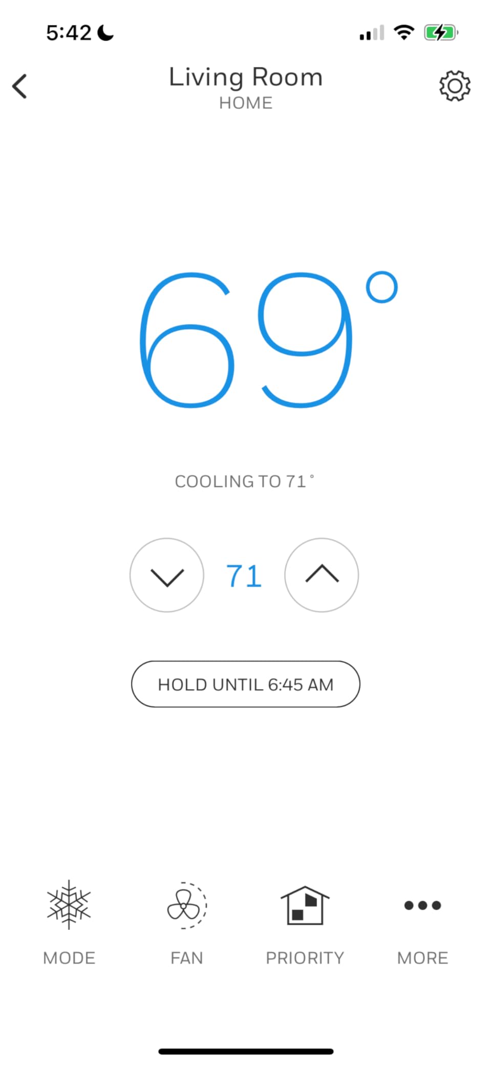 Honeywell Home T9 WiFi Smart Thermostat with 1 Smart Room Sensor, Touchscreen Display, White customer photo 2