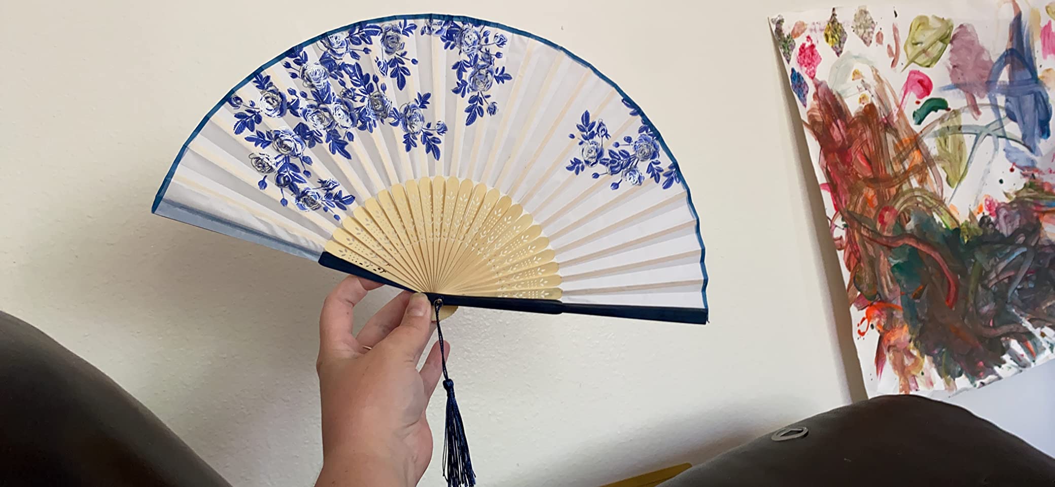 Bantoye 2Pcs Handheld Fans Silk Folding Fans with Bamboo Frames, White Blue - Foldable, Floral Butterfly Pattern, Small Chinese Silk Folding Fans for Dancing Cosplay Wedding Party Props Decoration customer photo 2