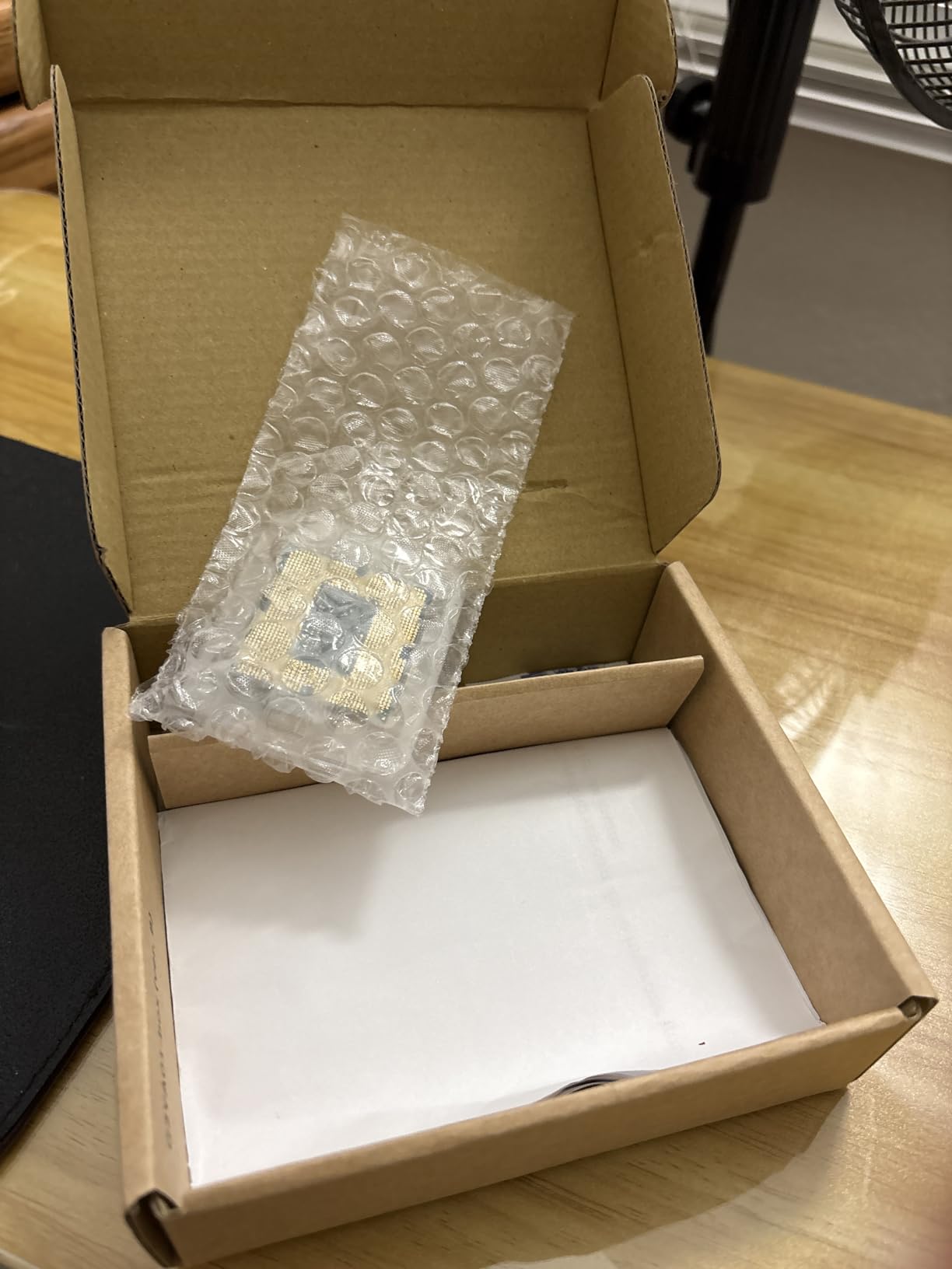Intel Core i5-4570 Processor 3.2GHz 6MB LGA 1150 CPU; OEM (Renewed) customer photo 2