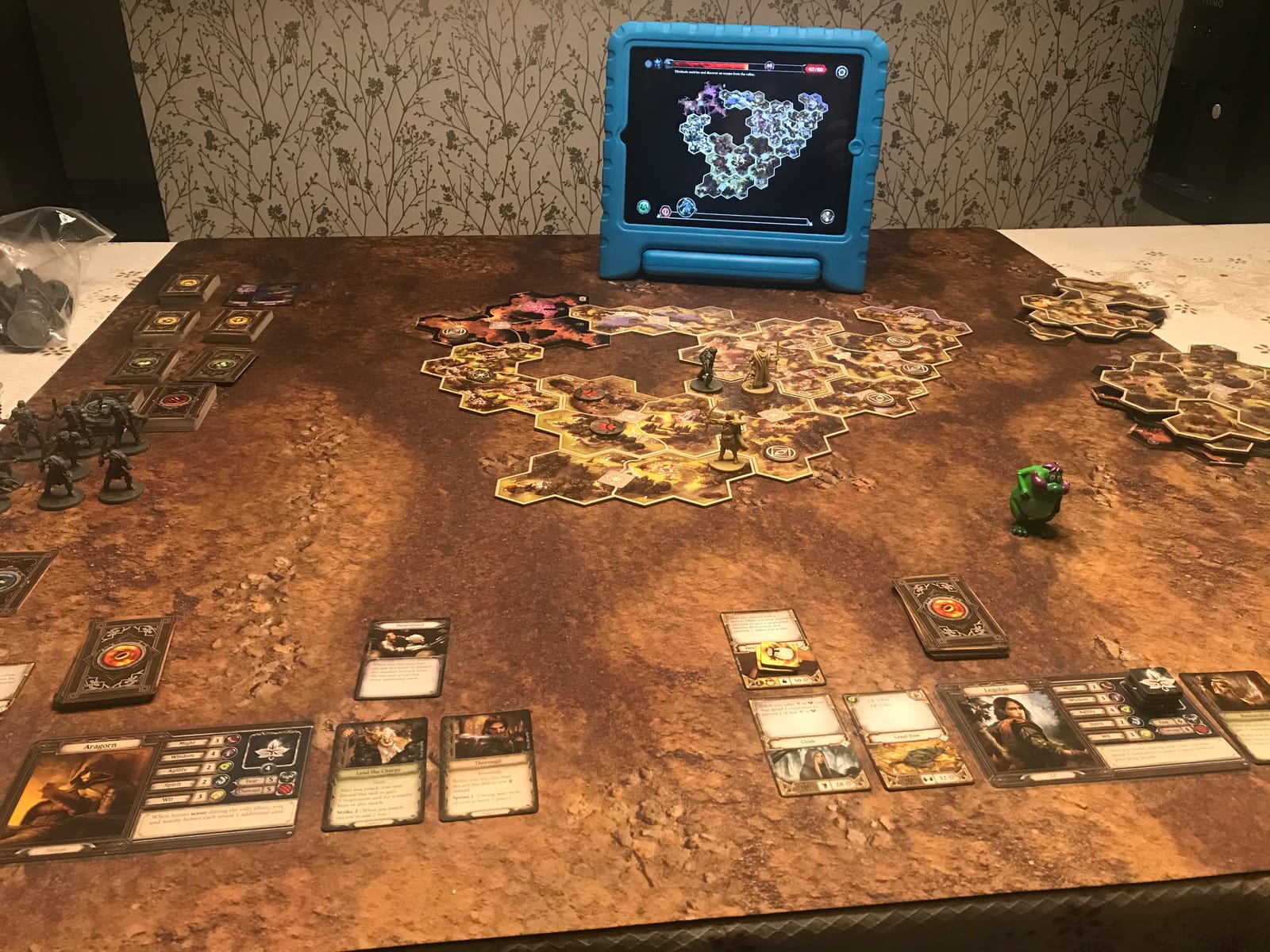 Asmodee The Lord of the Rings Journeys in Middle-Earth Board Game - Epic Cooperative Adventure Game for Kids and Adults, Ages 14+, 1-5 Players, 60+ Minute Playtime customer photo 1