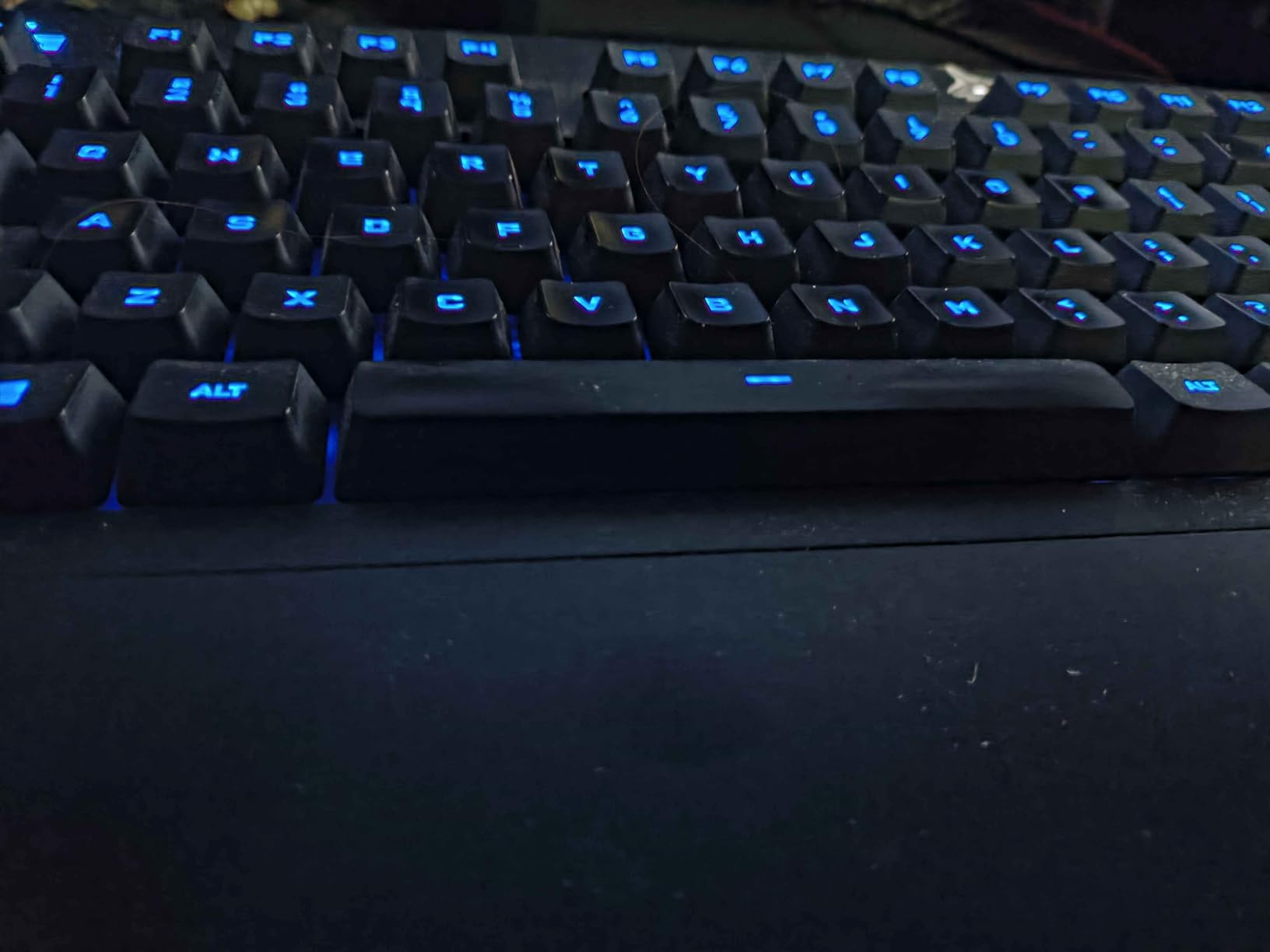 Logitech G213 Prodigy Wired RGB Gaming Keyboard - Black | Mech-Dome Keys, Palm Rest, Adjustable Feet, Media Controls, LIGHTSYNC RGB, USB, Compatible with Windows customer photo 1
