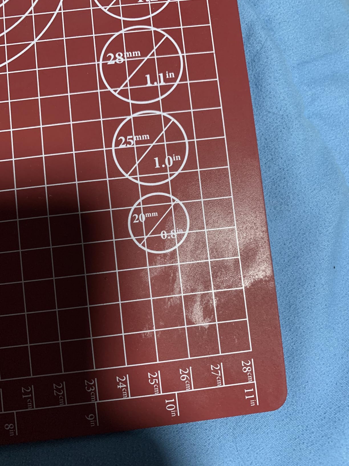 The Army Painter Self-Healing Cutting Mat, Double Sided PVC Non-Slip, A4 3-Ply Gridded Miniature and Model Cutting Board for Tabletop Roleplaying, Boardgames, and Wargames Miniature Modelling customer photo 1