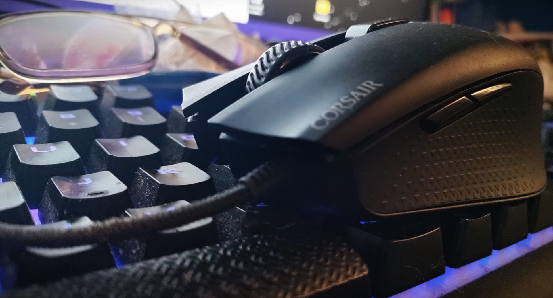Corsair Harpoon PRO RGB Wired Lightweight FPS/MOBA Gaming Mouse – 12,000 DPI – 6 Programmable Buttons – iCUE Compatible – PC, Mac, PS5, PS4, Xbox – Black customer photo 2