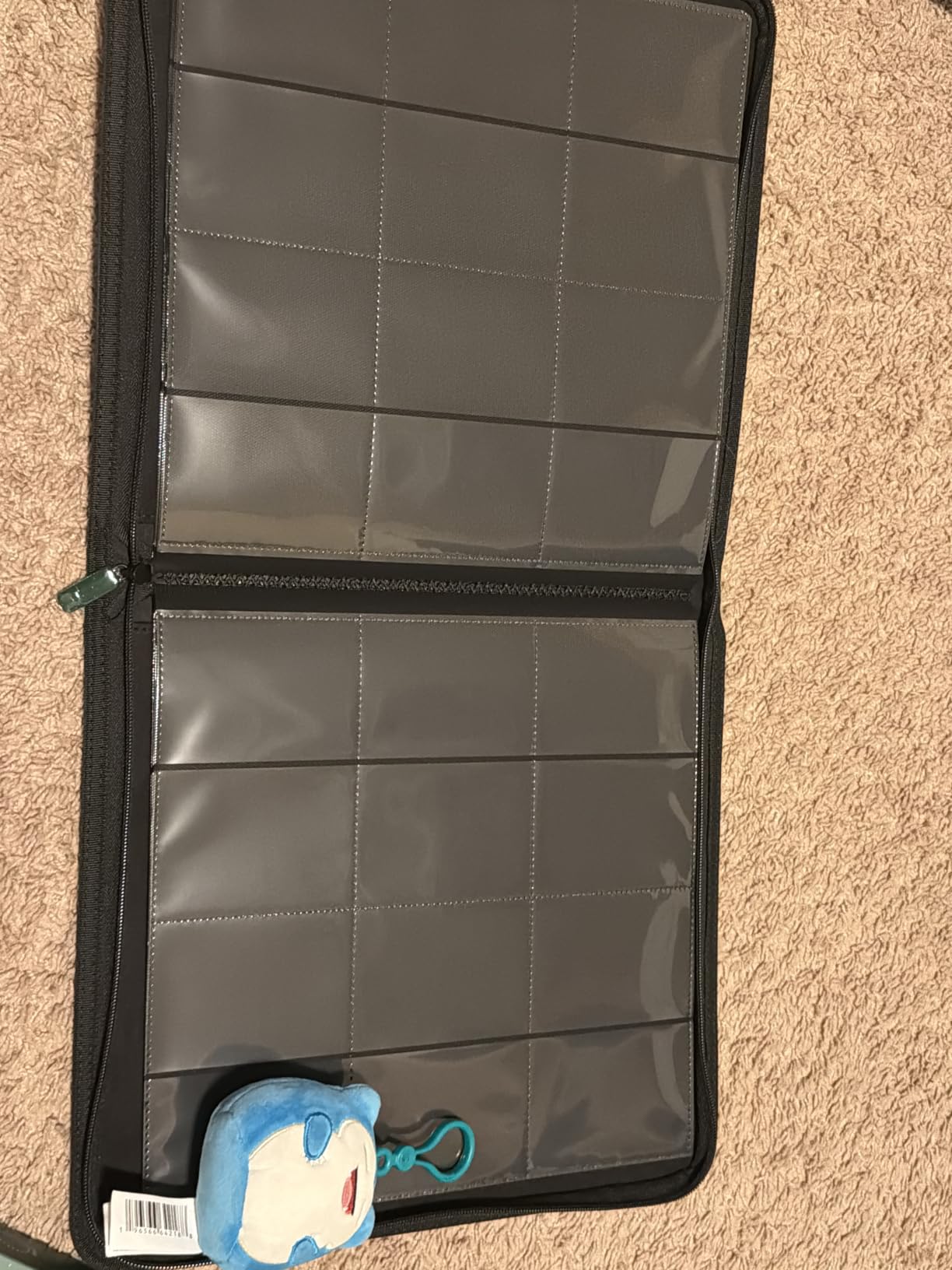 Vault X 12 Pocket Zip Trading Card Binder 480 Cards Exo-Tec (Black) | Holds 480 standard-size TCG cards in 20 side-loading 12-pocket pages. Padded, water-resistant Exo-Tec cover. customer photo 2
