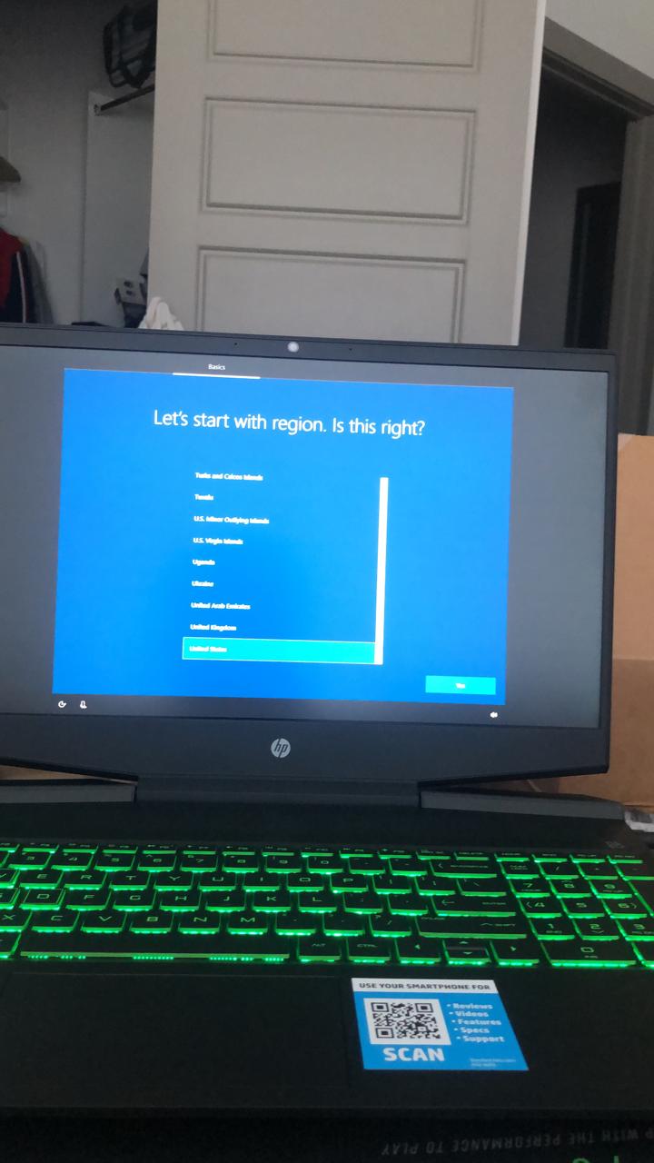 HP Pavilion Gaming 15.6-Inch Micro-EDGE Laptop, Intel Core i5-9300H Processor, NVIDIA GeForce GTX 1650 (4 GB), 8 GB SDRAM, 256 GB SSD, Windows 10 Home (15-dk0020nr, Shadow Black/Acid Green) customer photo 2