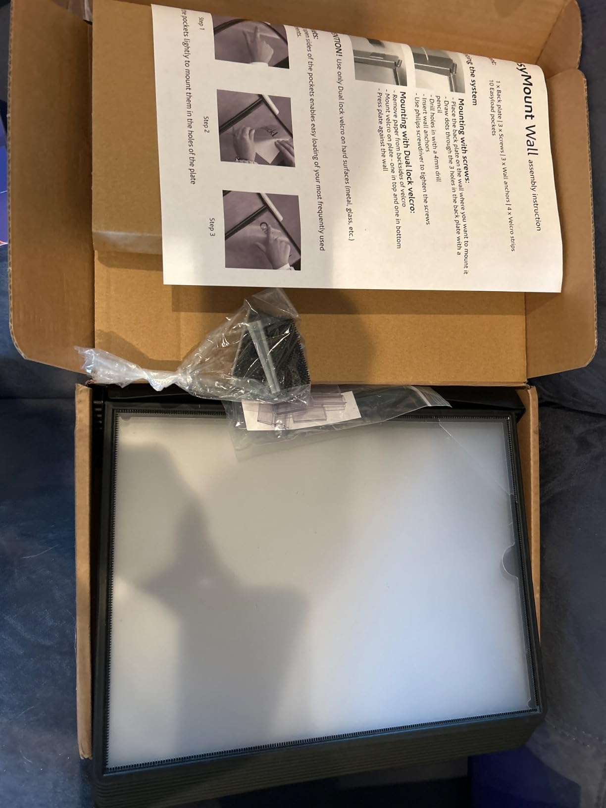 tarifold Wall Mount Reference System, 10 Pockets, Easy-Load Design, Black customer photo 1