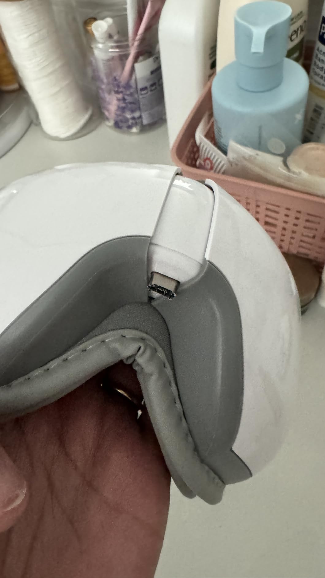 RENPHO Eyeris 1 Eye Massager with Heat, Heated Massage Eye Mask customer photo 1