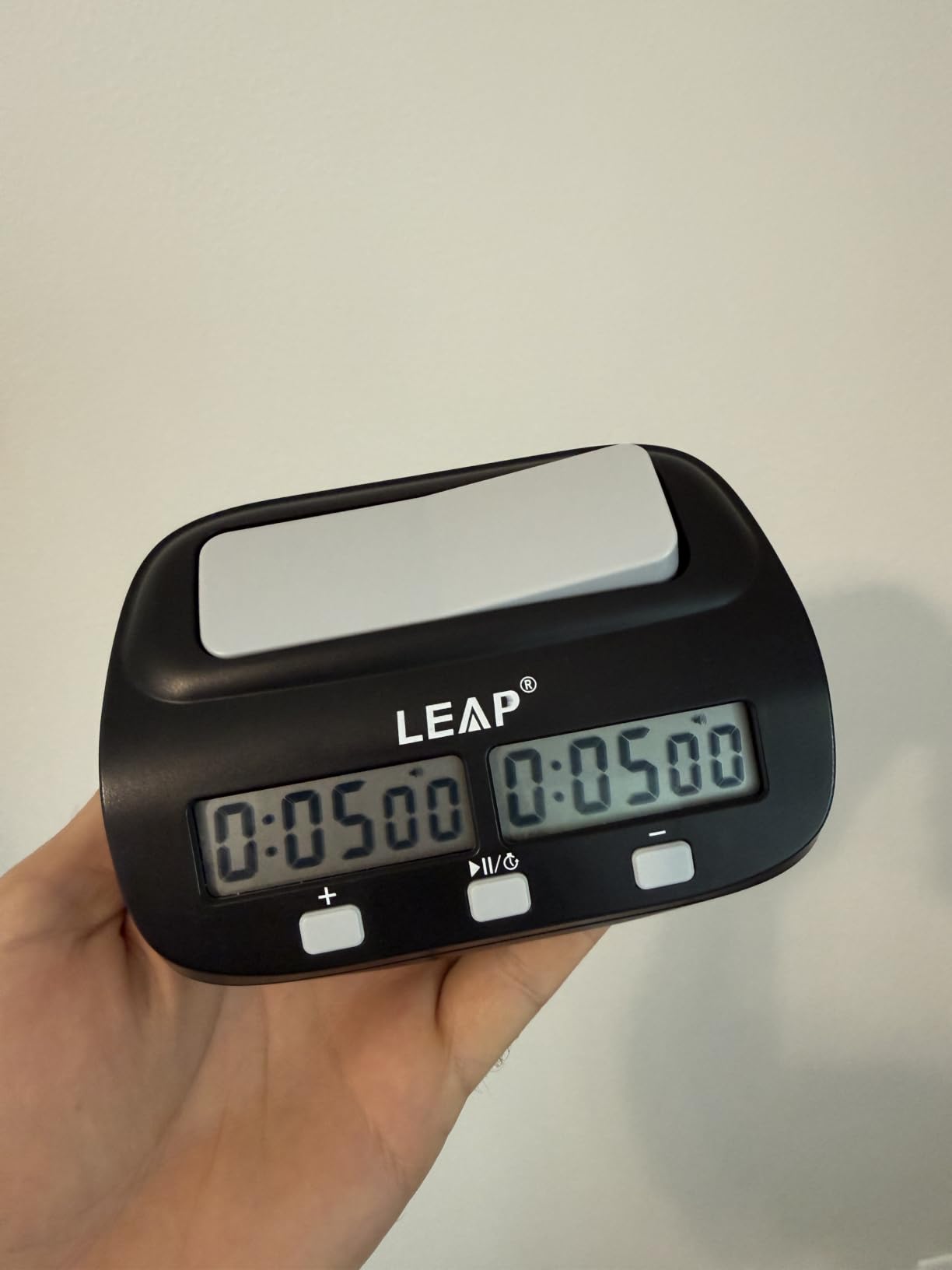 LEAP Digital Chess Clock Fide Approved Chess Timer, 37 Time Pre Settings | Count Up/Down, Byo-yomi, Setting Memory, Energy Save and Custom Time Set customer photo 2