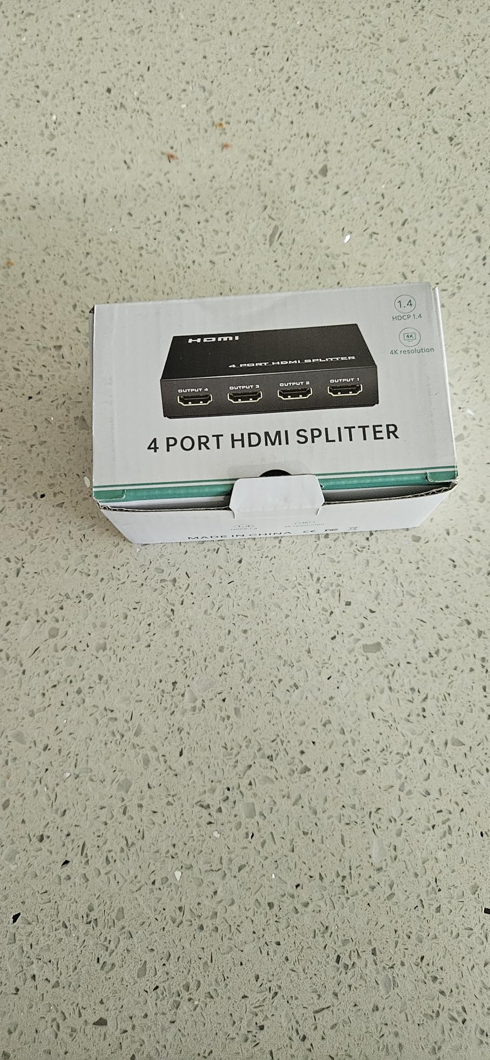 MT-ViKI HDMI Splitter 1 in 4 Out, 4K 30Hz Powered HDMI Distributor for 4 Monitors, Supports 3D & HDCP 1.4, Mirror Only, with Power Adapter customer photo 2
