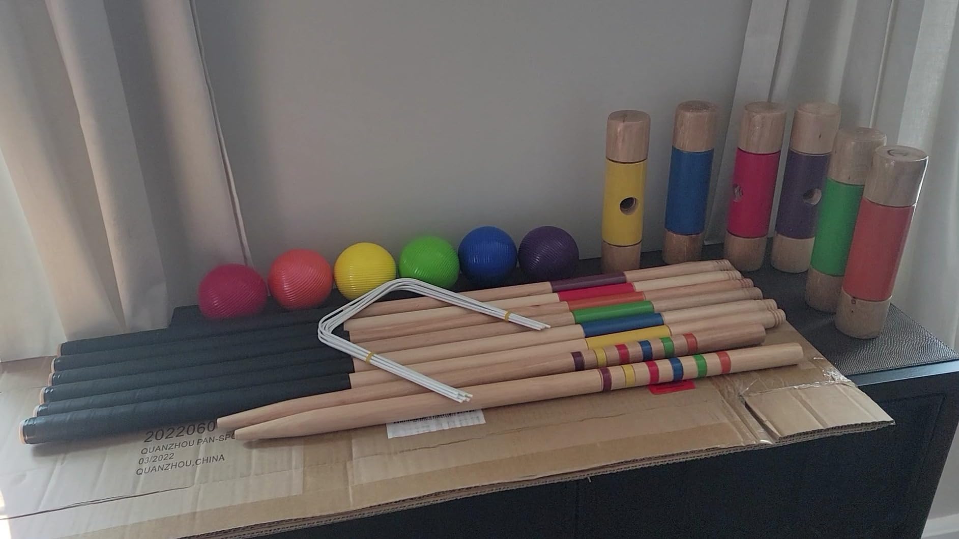 Amazon Basics Six Player Croquet Set with Wooden Mallets and Carry Case, Portable Party Game, Black customer photo 2
