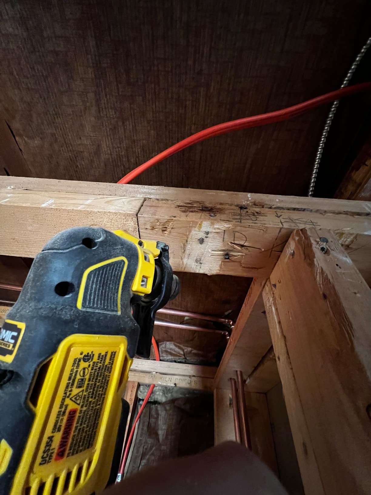 DEWALT atomic 20V MAX* Oscillating Tool, Cordless, Oscillating, Tool only (DCS354B) customer photo 1