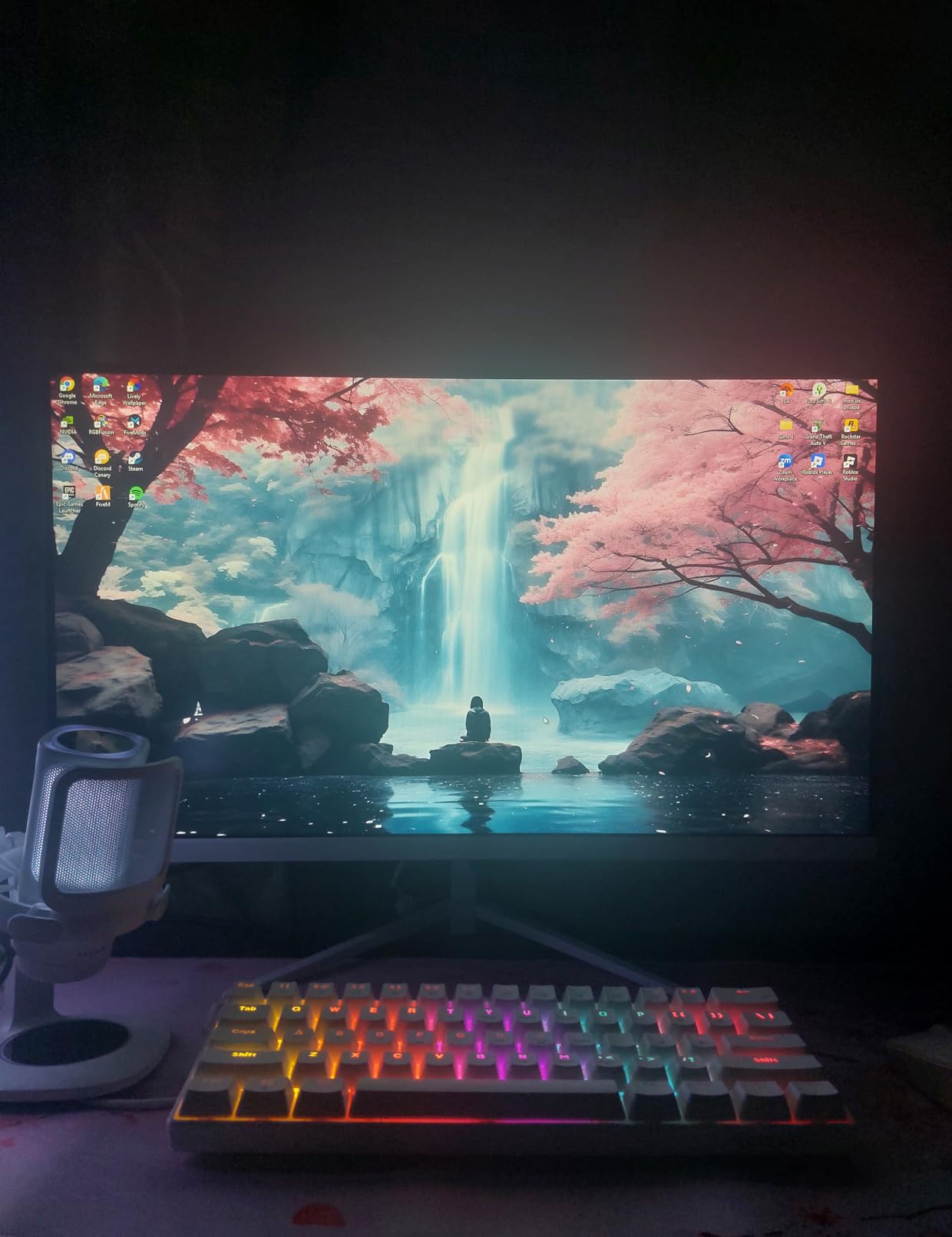 IVANKY VESA Certified 8K DisplayPort Cable 1.4, 6.6ft DP Cable Supports HDR, 8K@60Hz, 4K@240Hz, 2K@240Hz, HBR3, 32.4Gbps, HDCP 2.2, FreeSync G-Sync, for Gaming Monitor, Graphics, PC customer photo 1