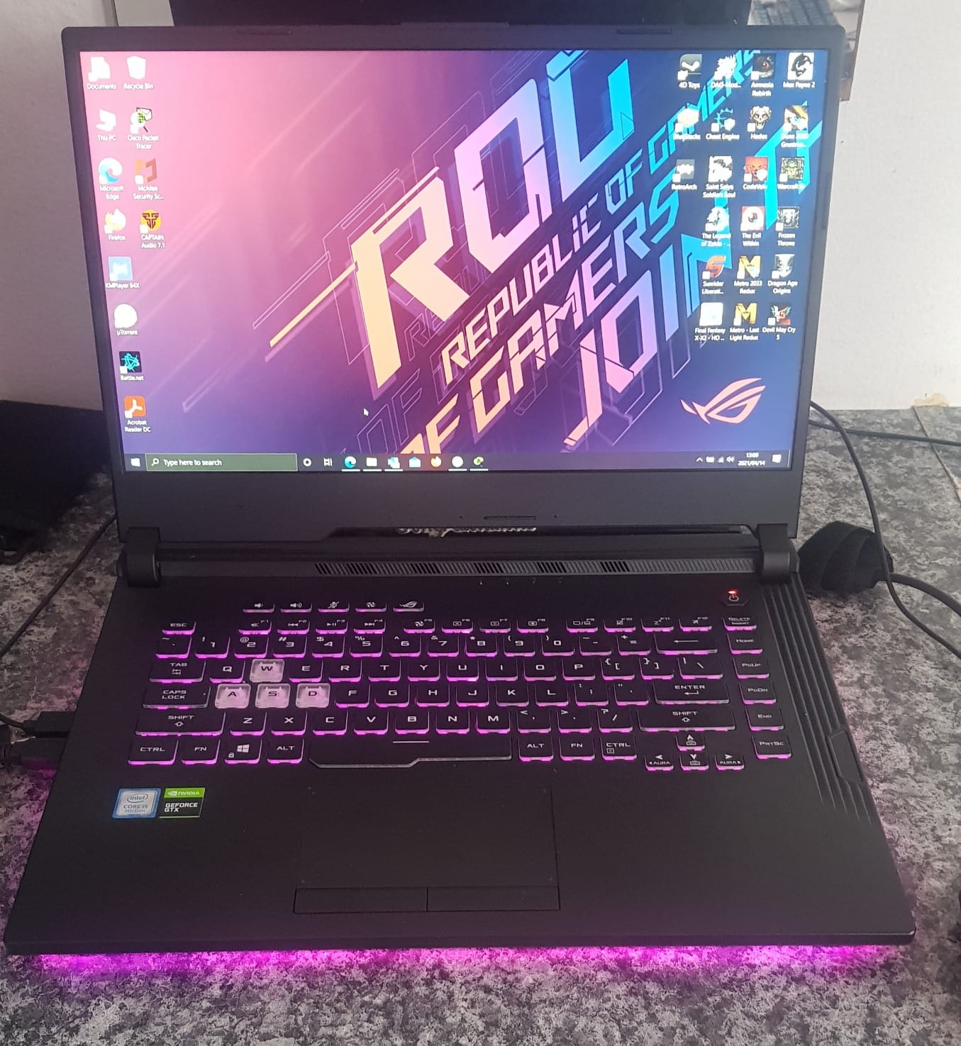 ASUS ROG Strix G Gaming Laptop, 15.6” 120Hz IPS Type Full HD, NVIDIA GeForce GTX 1660 Ti, Intel Core i5-9300H, 8GB DDR4, 512GB PCIe NVMe SSD, RGB KB, Windows 10, GL531GU-WB53 customer photo 1