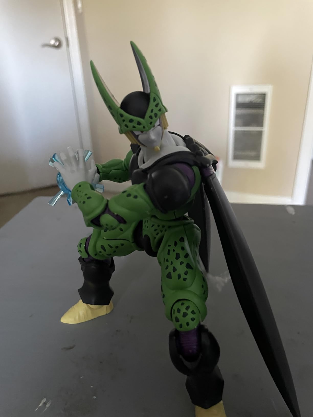 Bandai Hobby Figure-Rise Standard Perfect Cell (New Pkg Ver.) Dragon Ball Z customer photo 2