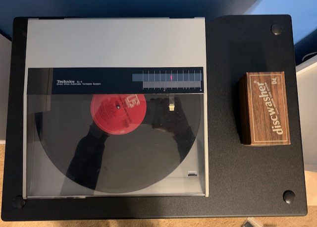 Monolith by Monoprice Heavy Duty 4 Tier Audio Stand XL 1 inch Shelf Thickness Maple customer photo 2