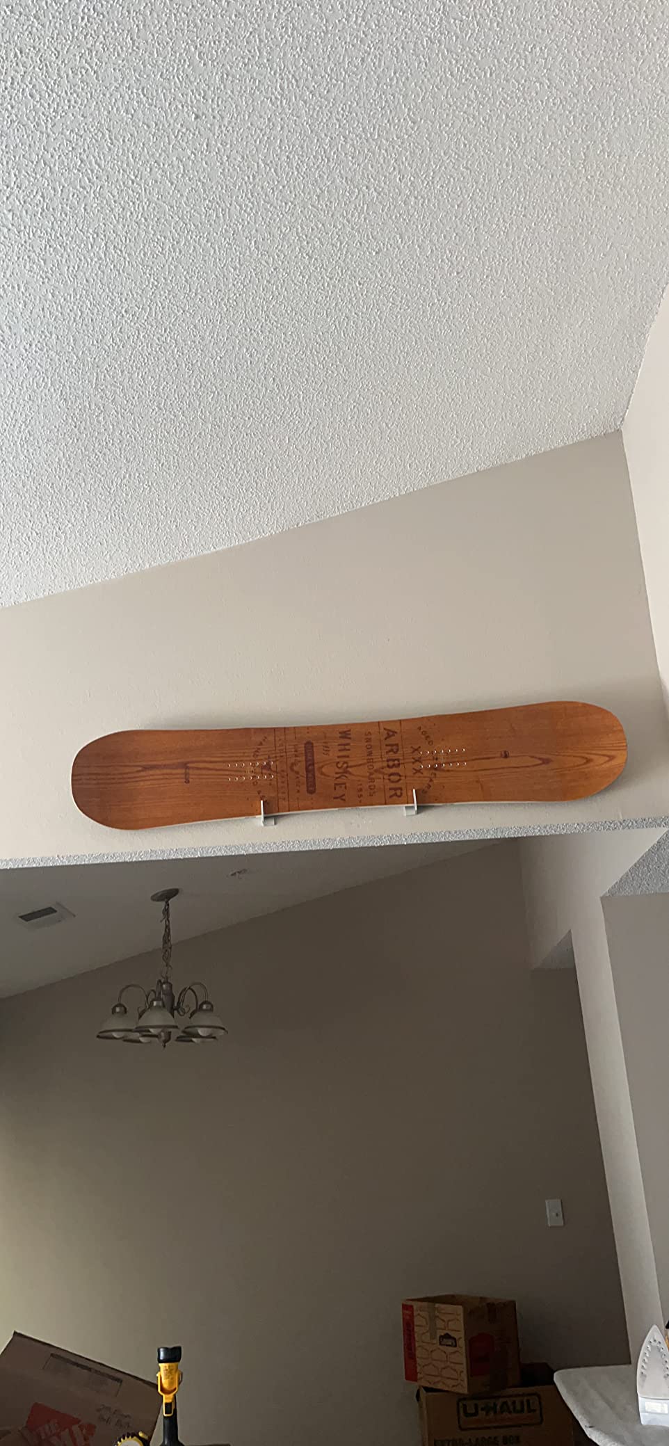 YYST Snowboard Wall Mount Snowboard Wall Rack Hanger - No Board - Fit Snowboard, Longboard (1) customer photo 2