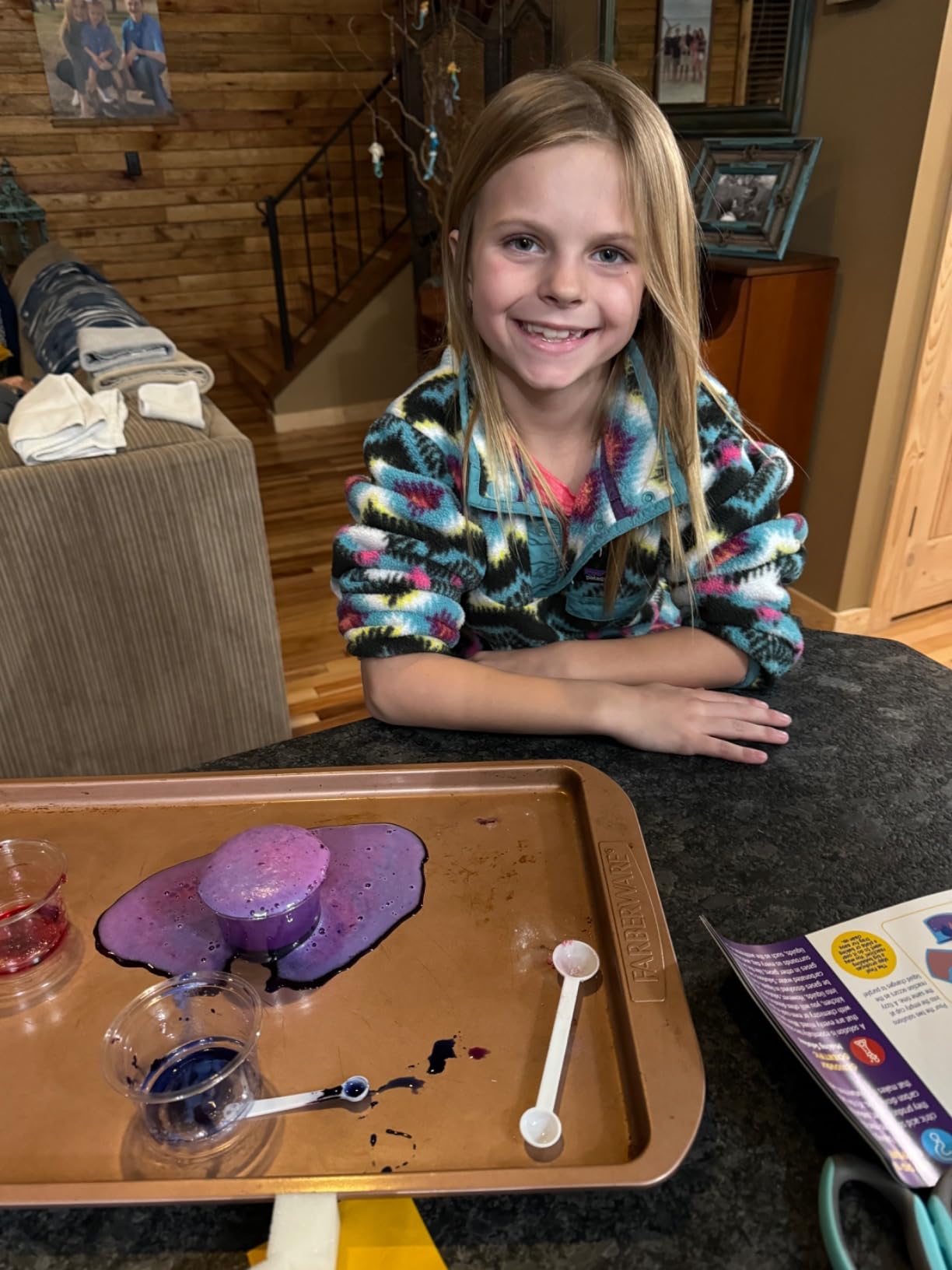 National Geographic Magic Chemistry Set with 10 Tricks for Kids Ages 8-12 | Science Experiments, STEM Projects, Science Toys, Hands-On Learning, Magic Tricks customer photo 2