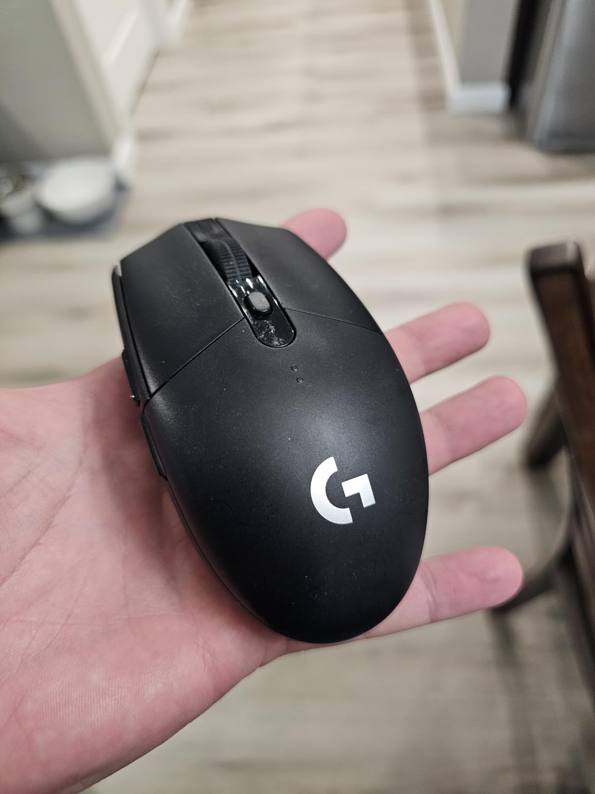 Logitech G305 Lightspeed Wireless Gaming Mouse - Blue | 12,000 DPI, Lightweight, 6 Programmable Buttons, 250h Battery, On-Board Memory, Compatible with PC and Mac customer photo 1
