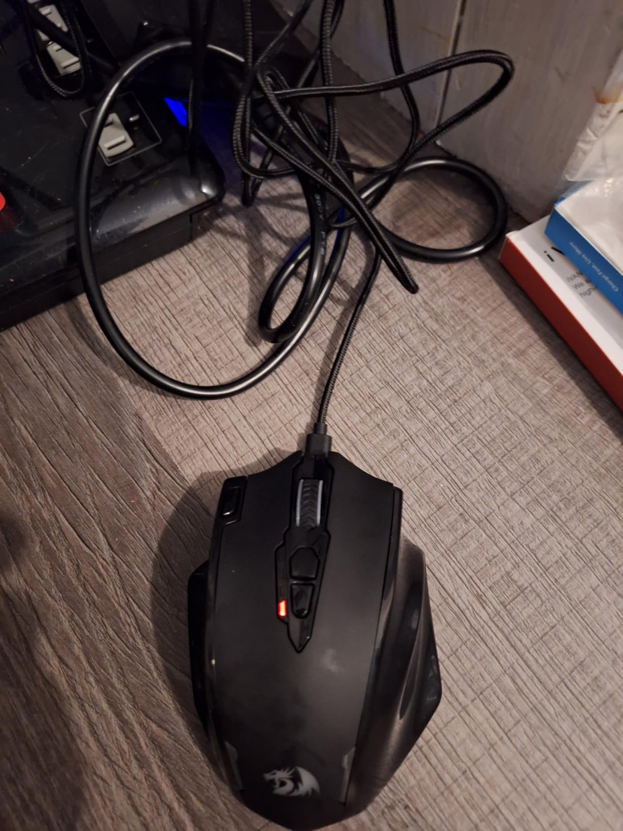 Redragon M913 Wireless RGB MMO Gaming Mouse 16000 DPI Remapping Keys | Cable-Free 0 Delay Dedicated for FPS Gamers, Redefine Keybinding Macro, Vibing Backlight, Ergonomic Grip Body Comfort customer photo 1