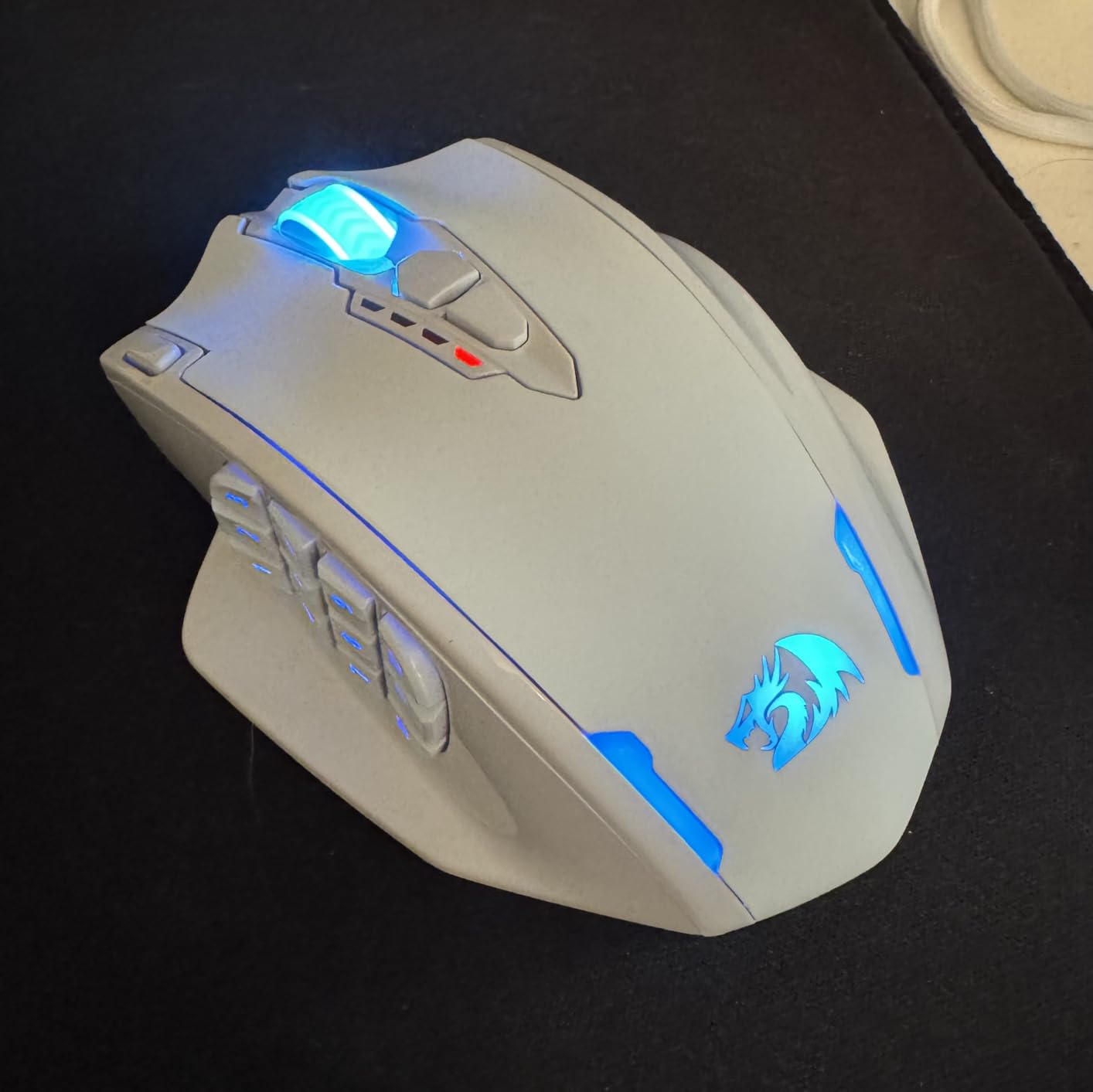 Redragon M913 Wireless RGB MMO Gaming Mouse 16000 DPI Remapping Keys | Cable-Free 0 Delay Dedicated for FPS Gamers, Redefine Keybinding Macro, Vibing Backlight, Ergonomic Grip Body Comfort customer photo 2