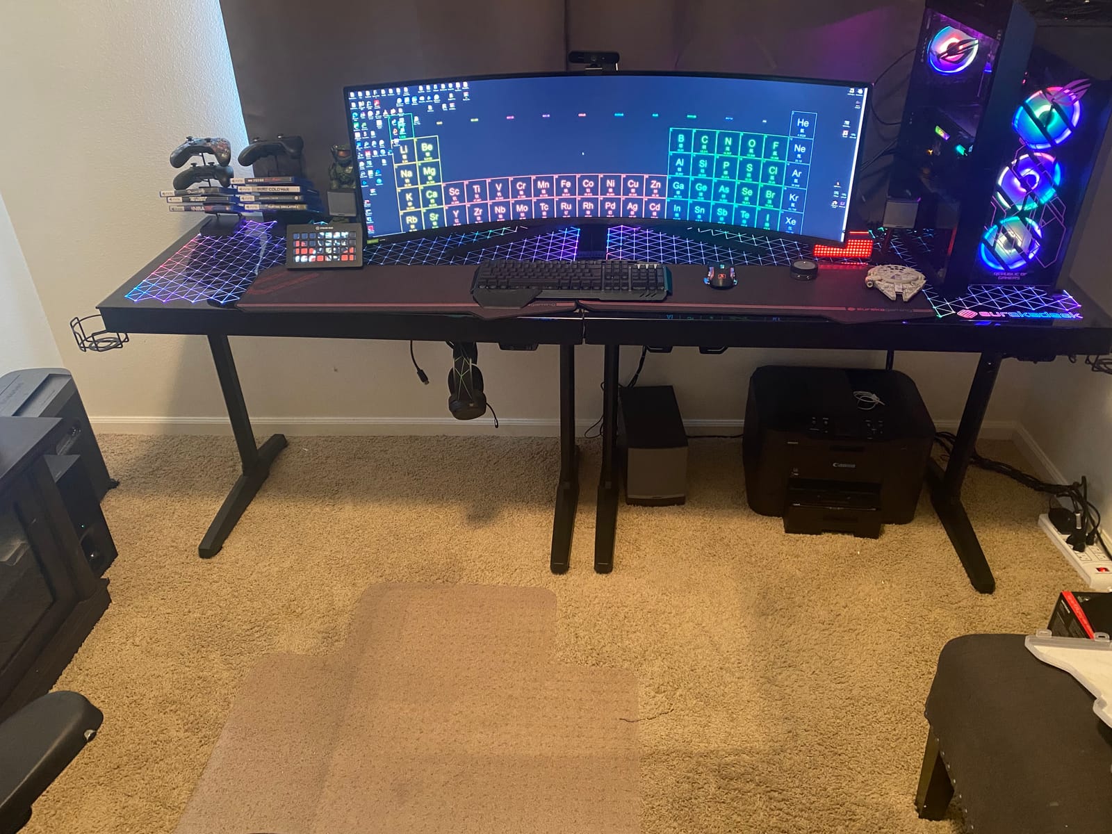 EUREKA ERGONOMIC Gaming Desk, 43 Inch Computer Desk with RGB LED Glass Top | Music sync, app control, controller rack, mouse pad, cup holder, headset hook and power-strip holder customer photo 1