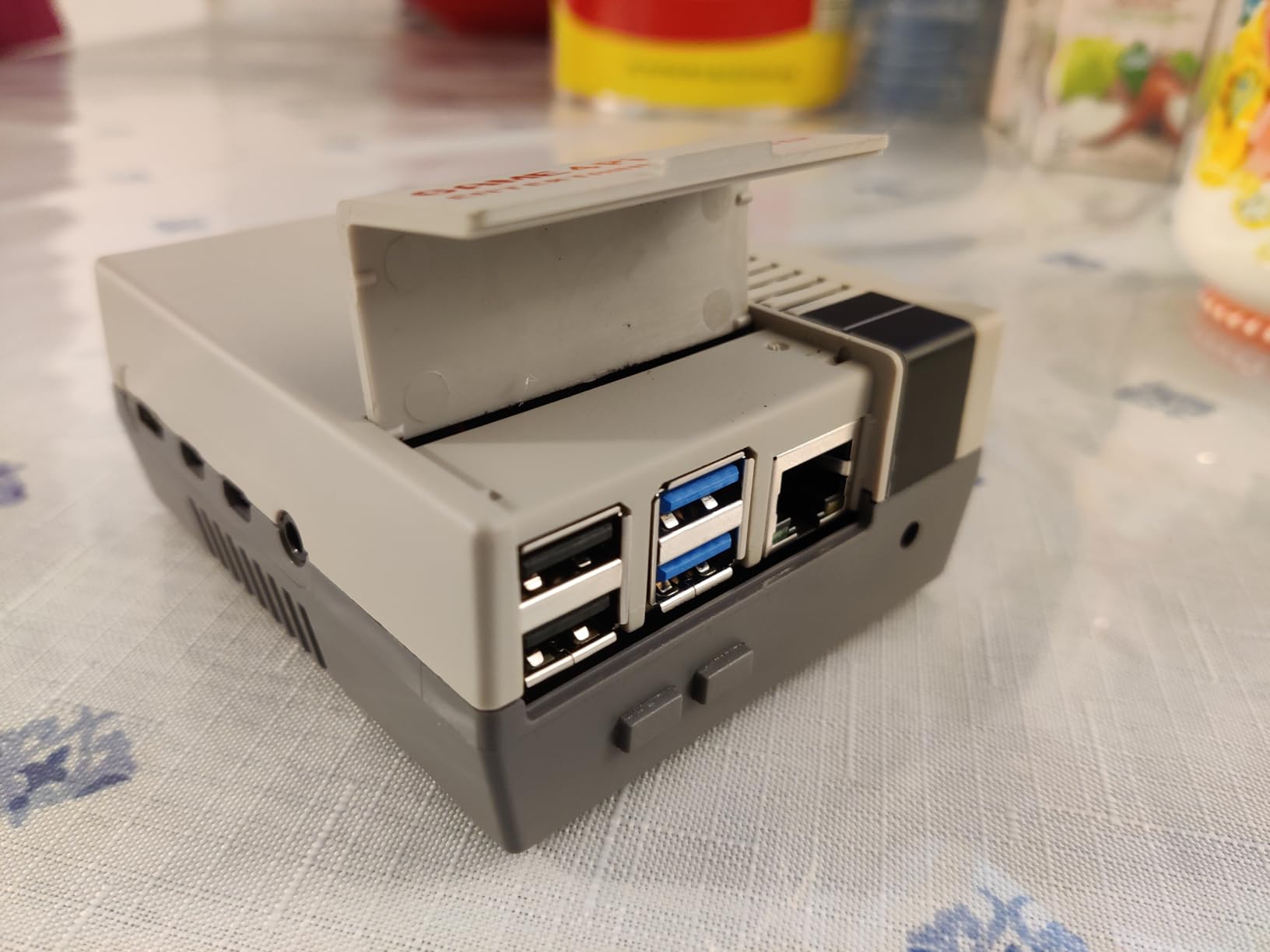 GeeekPi Case for Raspberry Pi 4, Pi 4 Case with Cooling Fan and Pi 4 Heatsink, Retro Gaming Game4Pi Case for Raspberry Pi 4 Model B/4B customer photo 2
