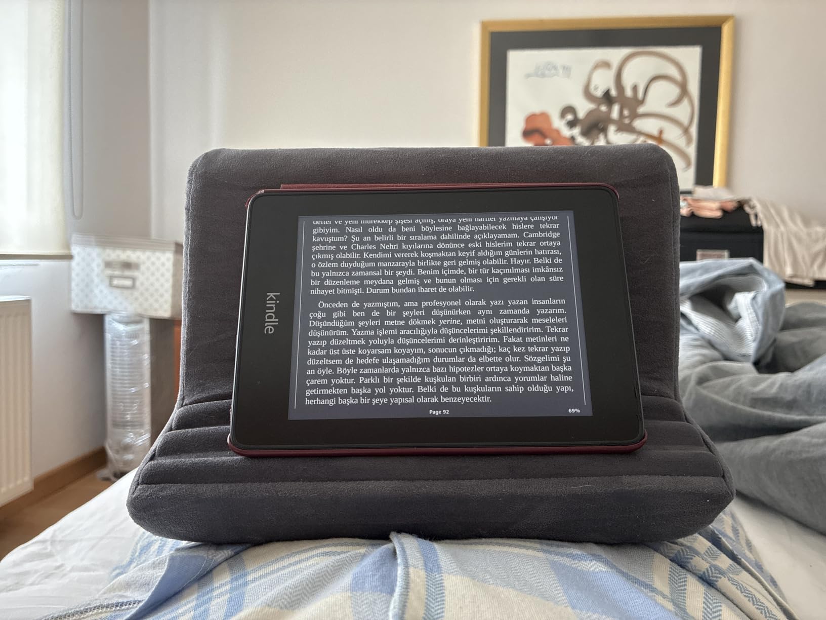 Lamicall Tablet Pillow Stand iPad Bed Soft Holder for Lap 6 Viewing Angles | Soft, Relieve Neck Fatigue, 6 Viewing Angles, Sofa Tablet Dock for 4-13