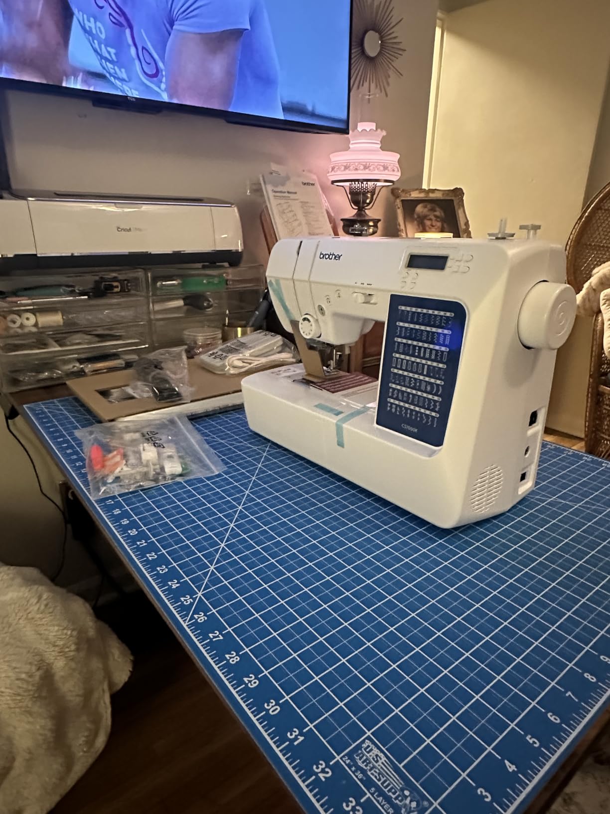 Brother CS7000X Sewing and Quilting Machine LCD Display | 70 Built-in Stitches, LCD Display, Wide Table, 10 Included Feet customer photo 2