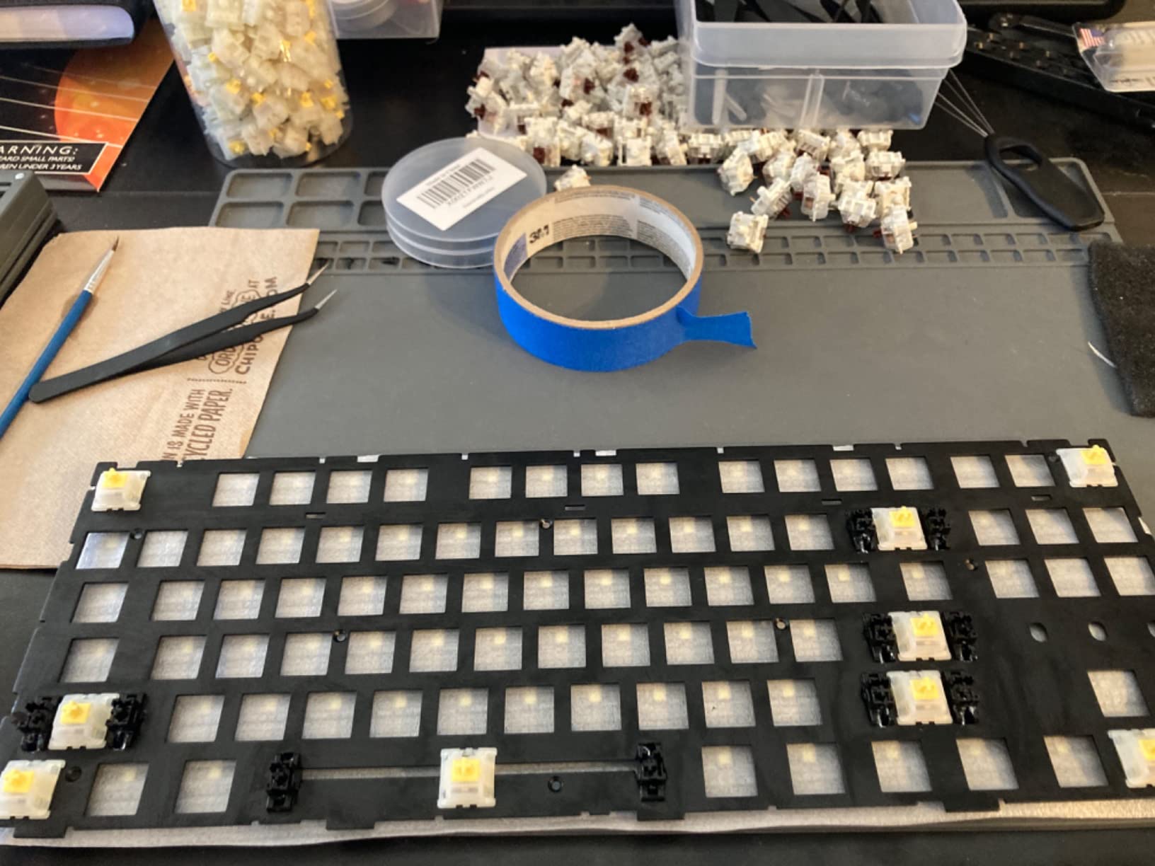 Keychron C1 Hot-swappable Wired Mechanical Computer Keyboard with Gateron G Pro Brown Switch/Double-Shot ABS Keycaps/White Backlight/USB Type-C Cable, Tenkeyless 87 Keys for Mac Windows PC customer photo 1