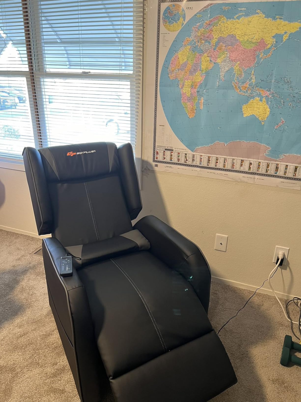 Goplus Massage Gaming Recliner Chair, Racing Style PU Leather Single Recliner Sofa with Footrest, Adjustable Modern Living Room Recliners, Ergonomic Home Theater Recliner Seat customer photo 1
