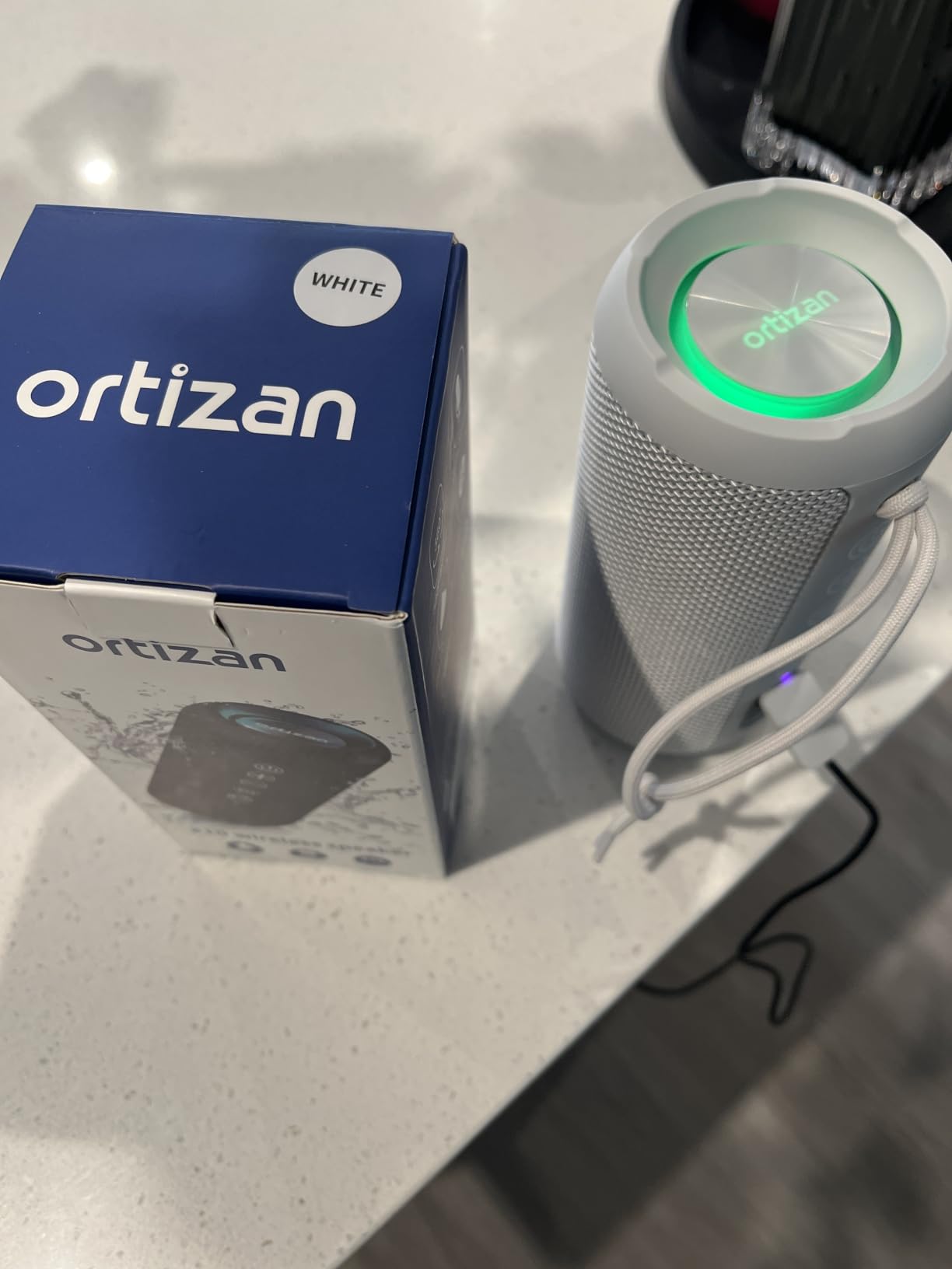 Ortizan X10 Portable Bluetooth Speaker (1st Gen), IPX7 Waterproof, Wireless | Big Sound and Deep Bass, TWS Pairing, 30Hrs of Playtime, for Home/Party/Outdoor/Beach, Birthday Gifts for Men Women - Black customer photo 2