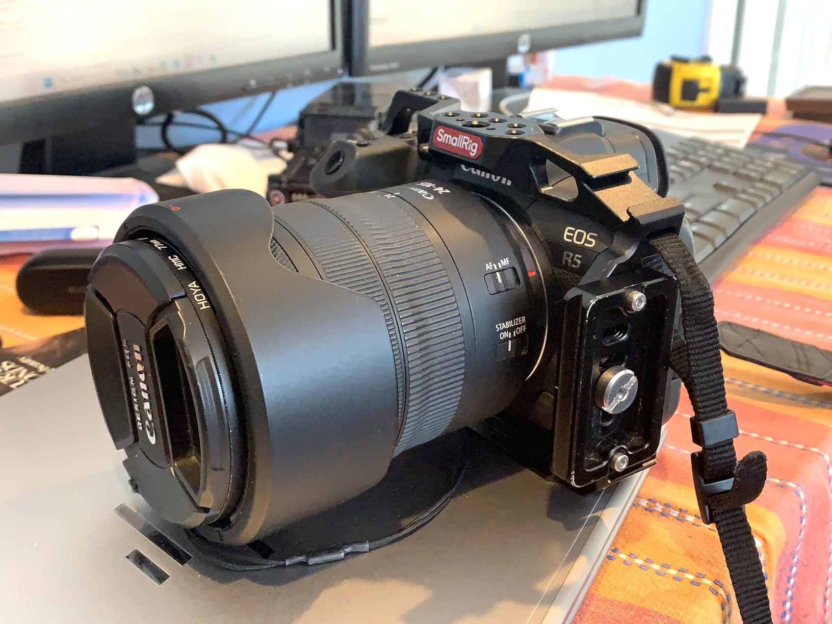 SmallRig Camera Cage for Canon R5 / R6, with Quick Release Plate for Arca customer photo 1