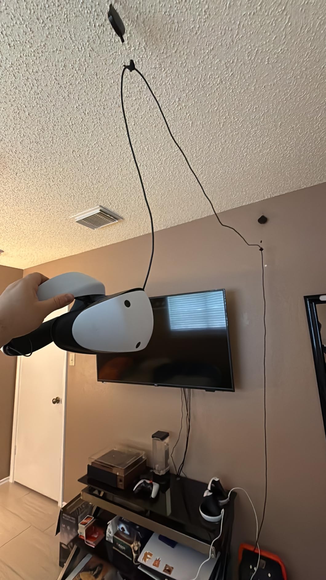 VR Cable Management 3 Packs Drill Free Retractable Ceiling Pulley System | Compatible with Oculus Quest 2 VR Accessories with 360° Rotations Noise-Free with Ceiling Screw Hook and Adhesive Hooks customer photo 2