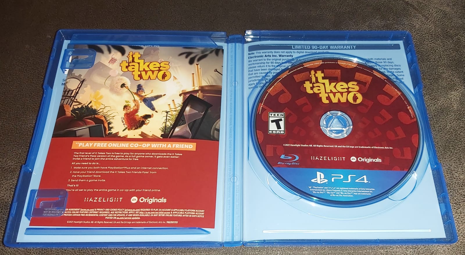 It Takes Two - PlayStation 4 customer photo 2