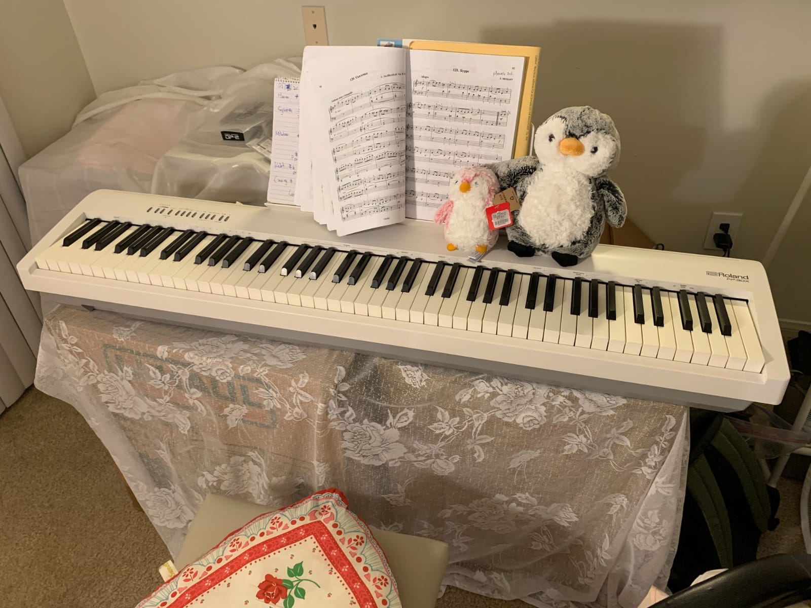 Roland FP-30X | Slim & Stylish 88-Note Digital Piano | Rich Tone & Authentic Ivory-Feel | Built-In Powerful Amplifier & Stereo Speakers | Onboard Sounds | Bluetooth & MIDI Connectivity | Black customer photo 2