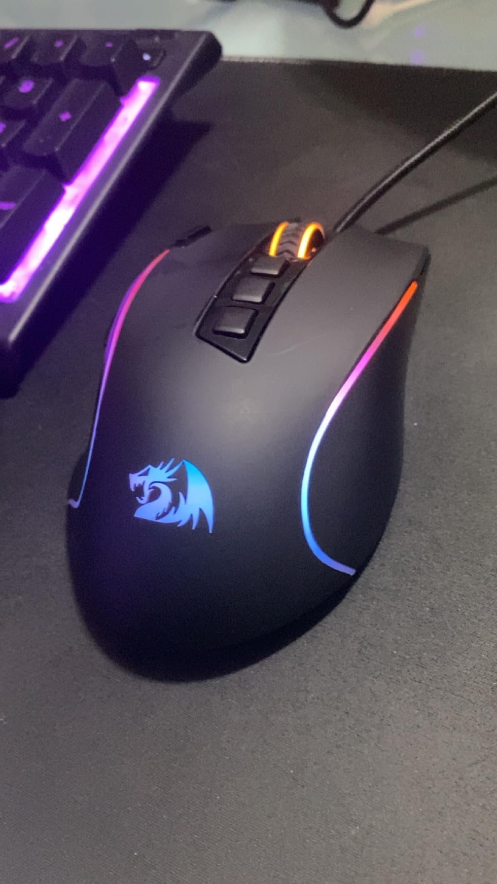 Redragon M612 Wired RGB Optical Gaming Mouse 8000 DPI Remapping Keys | Stable Lag-Free Connection, Redefine Keybinding Macro, Vibing Backlight, Ergonomic Grip Body Comfort customer photo 1