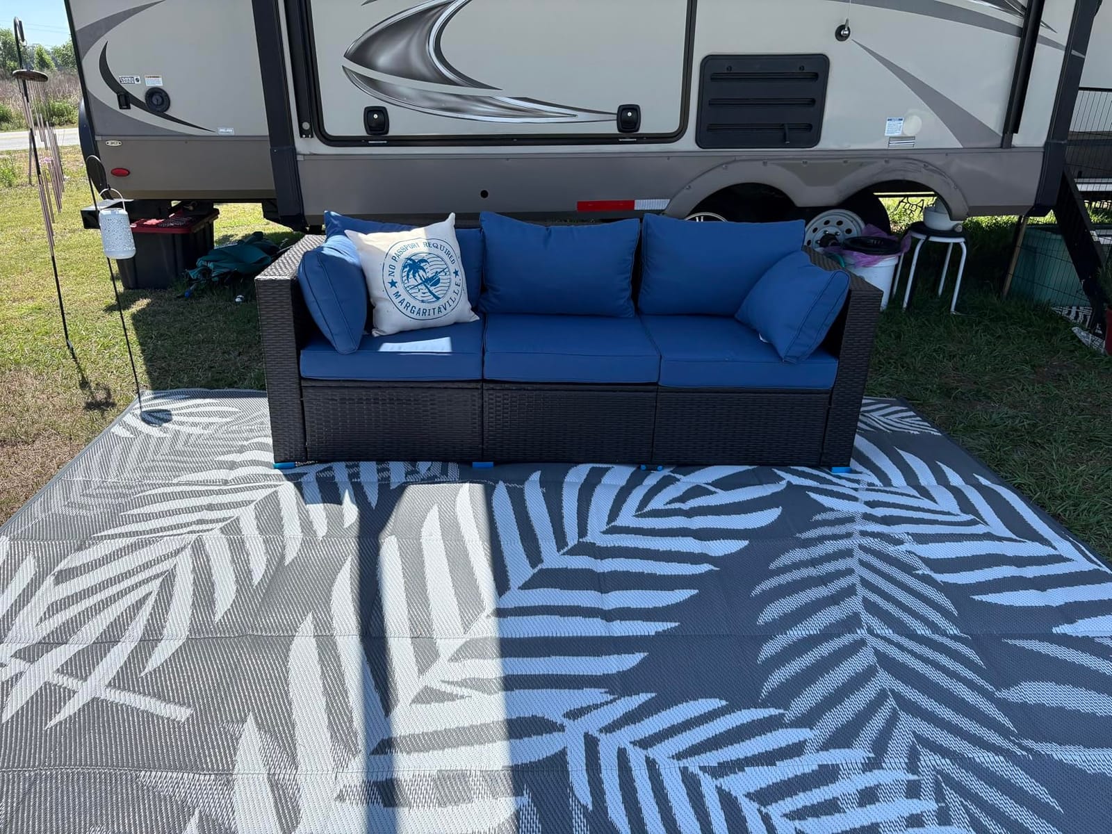 Kohree Outdoor Rug, Wave, 9x12 ft, Grey & White, Reversible, Waterproof, Non-Slip, Easy-Cleaning and Carry for RV, Patio, Deck, Camping, Balcony, Backyard customer photo 1