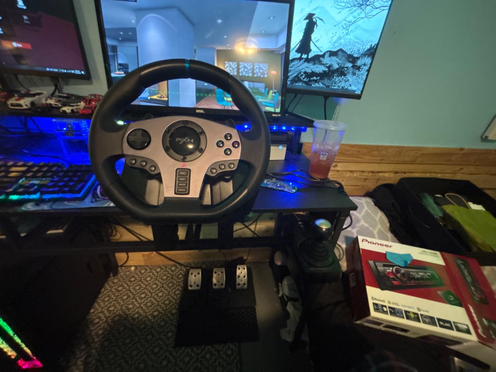 PXN V9 Gaming Racing Wheel with Pedals and Shifter for PC, PS4, PS3, Xbox | 270/900 USB Sim Racing Wheel with Pedals, H Shifter, Dual Paddles, Vibration Feedback, App Support customer photo 2