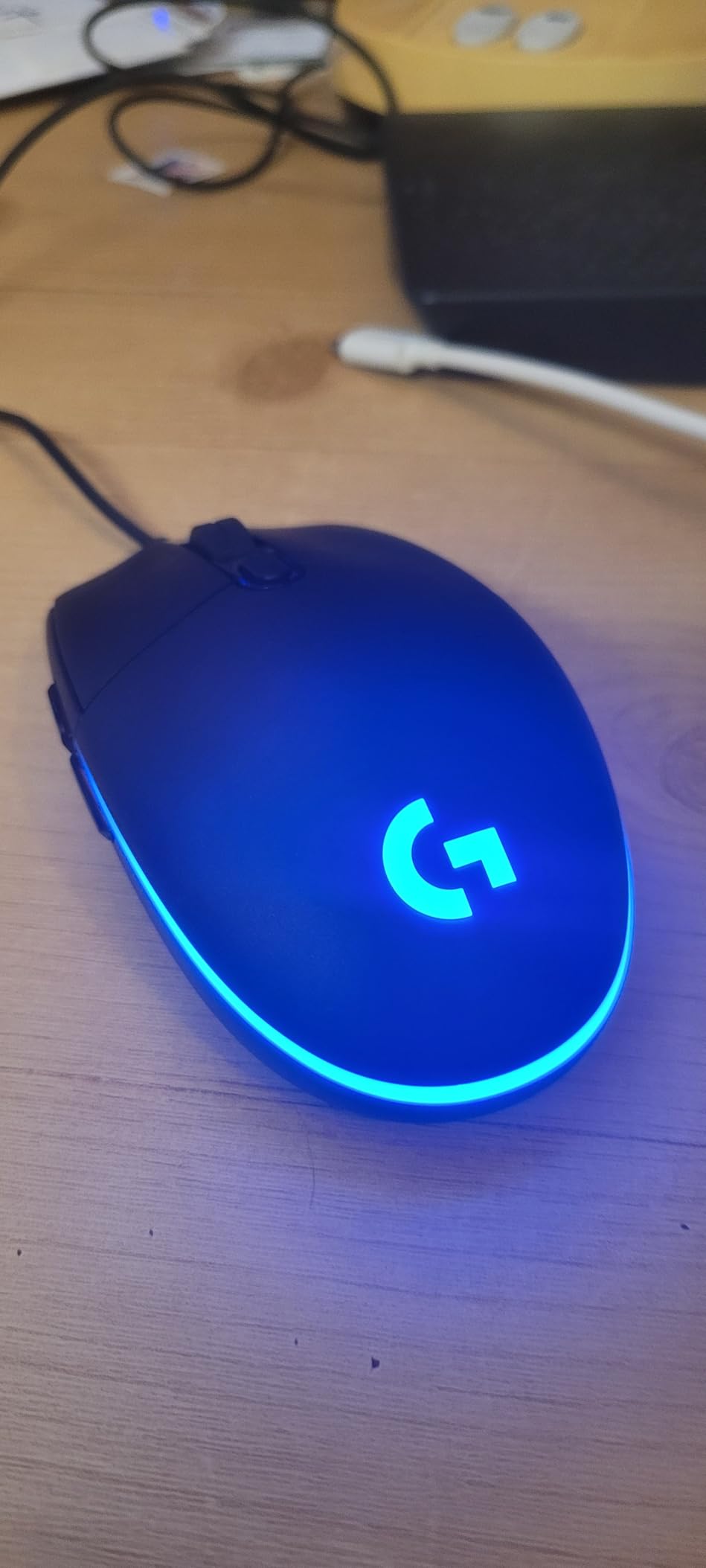 Logitech G203 LIGHTSYNC Wired Gaming Mouse, 8,000 DPI, Rainbow Optical Effect RGB, 6 Programmable Buttons, On-Board Memory, PC/Mac Computer, Laptop Compatible - Black (Renewed) customer photo 2