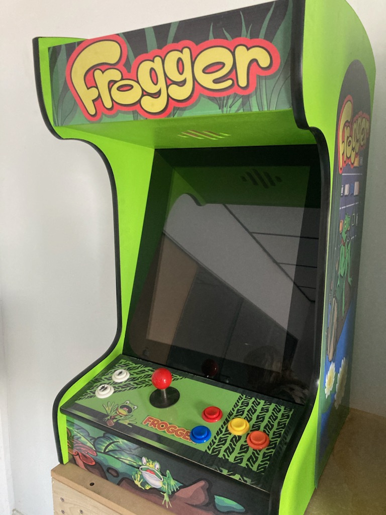 Doc and Pies Arcade Factory Classic Home Arcade Machine - Tabletop and Bartop - 412 Retro Games - Full Size LCD Screen, Buttons and Joystick (Green) customer photo 2