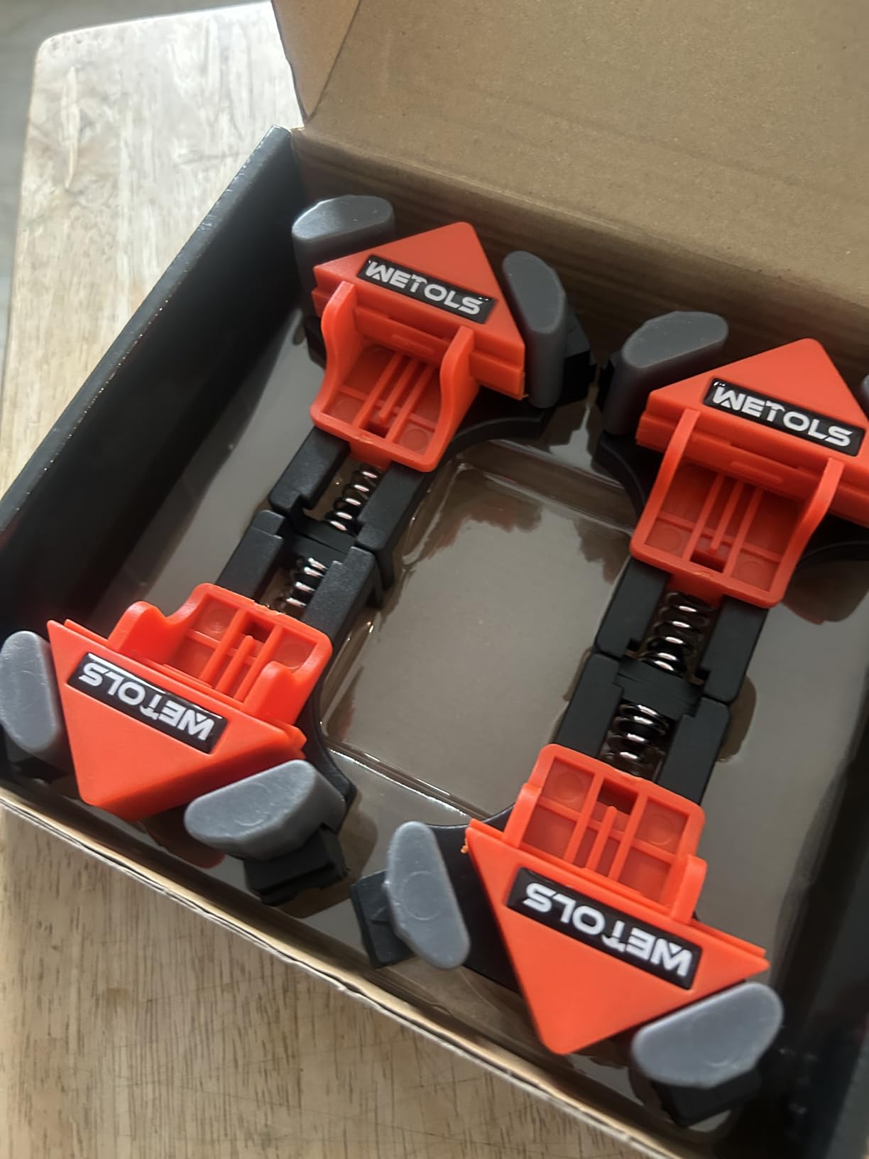 WETOLS 90 Degree Corner Clamp Set, 4 Pcs Adjustable Clamps for Woodworking | 4-Piece Set, 90 Degree Corner Clamps, Fits 3/16